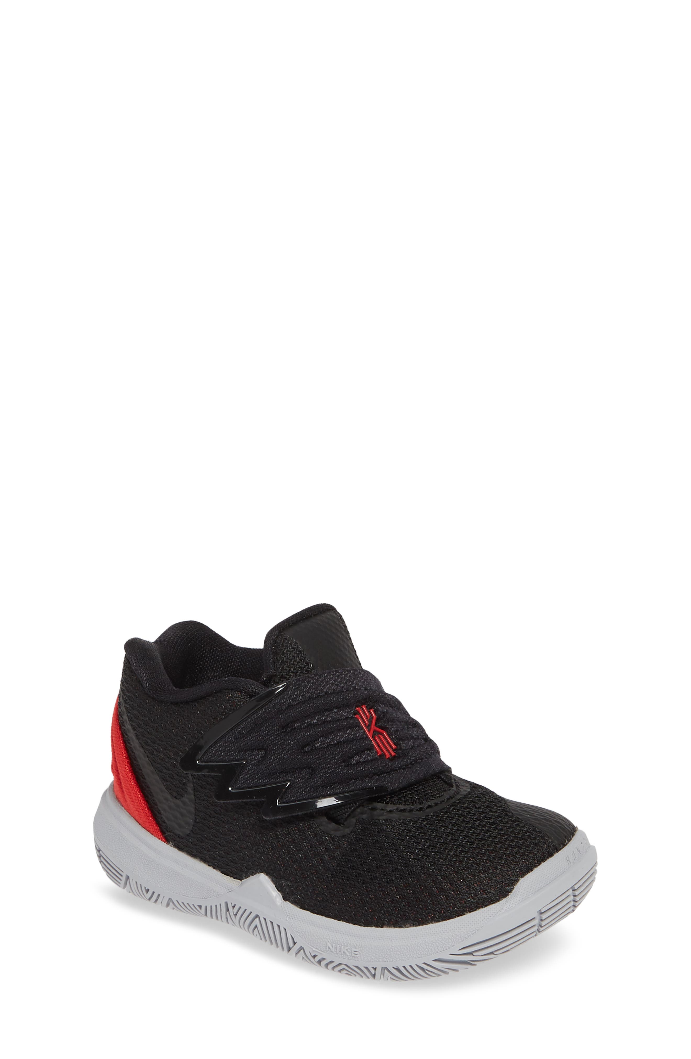 Nike Men 's Kyrie 5 Nylon Basketball Shoes Amazon.com