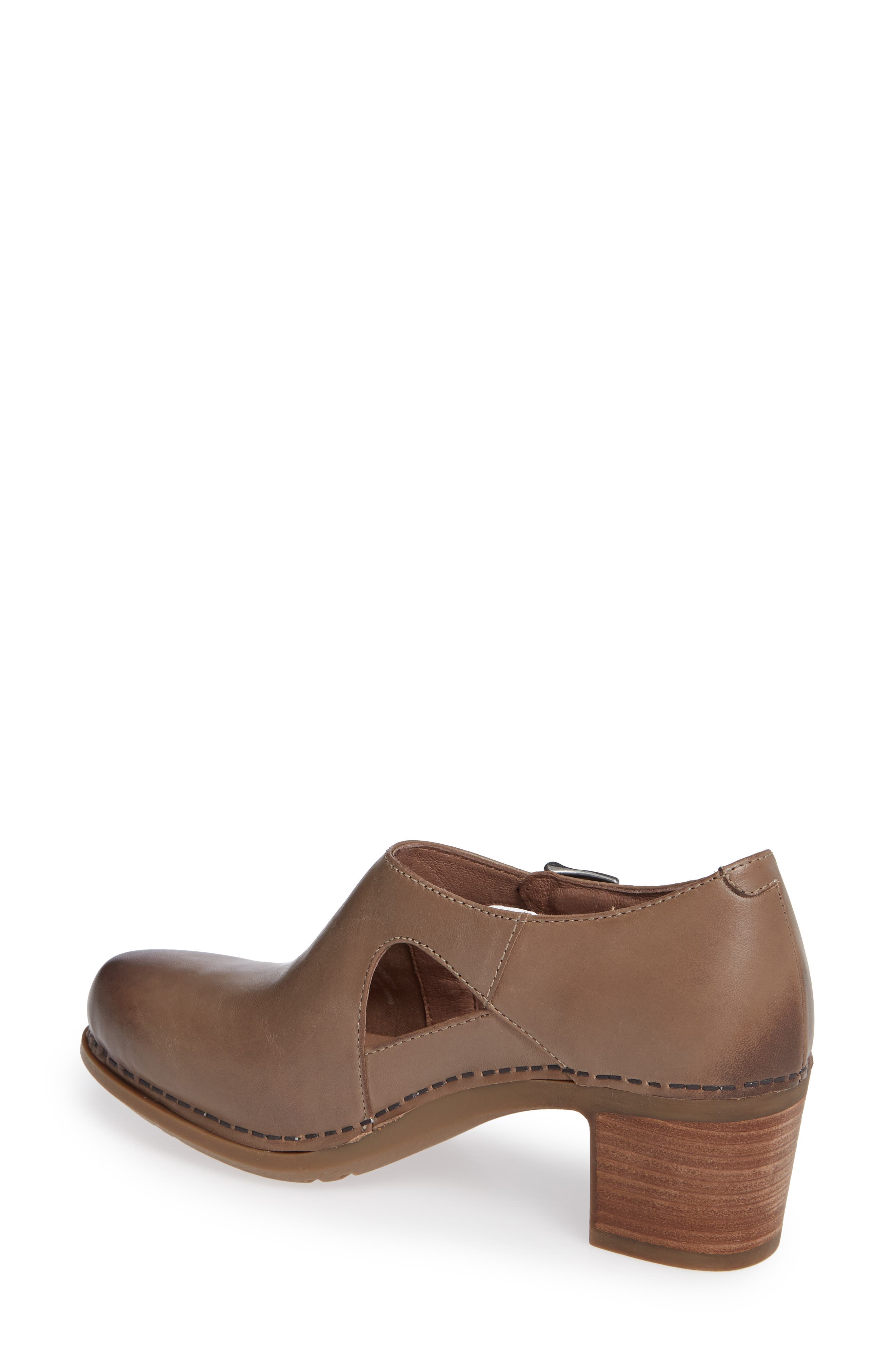 dansko hollie cutout bootie