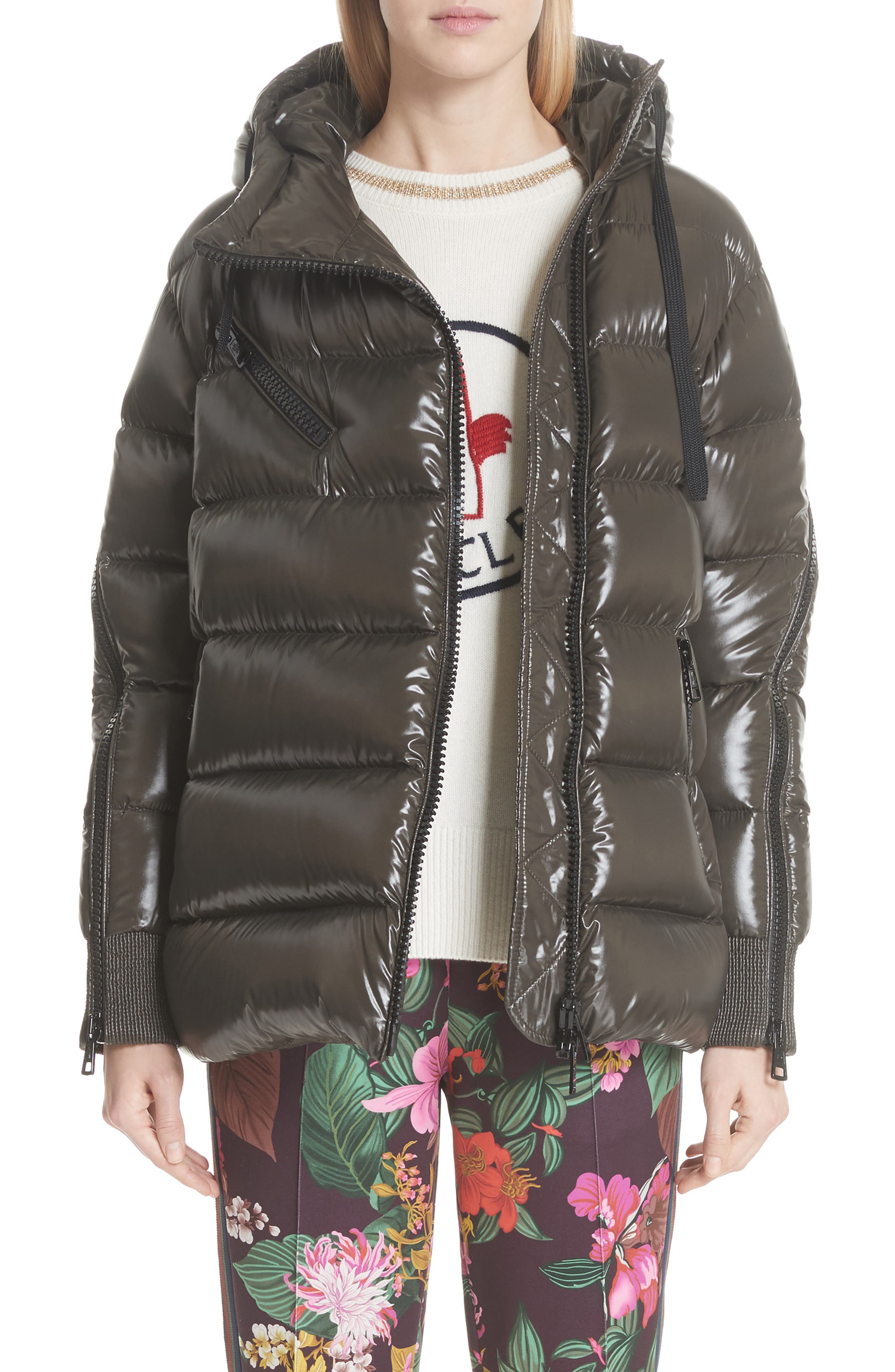 Moncler Liriope Hooded Down Coat, Green
