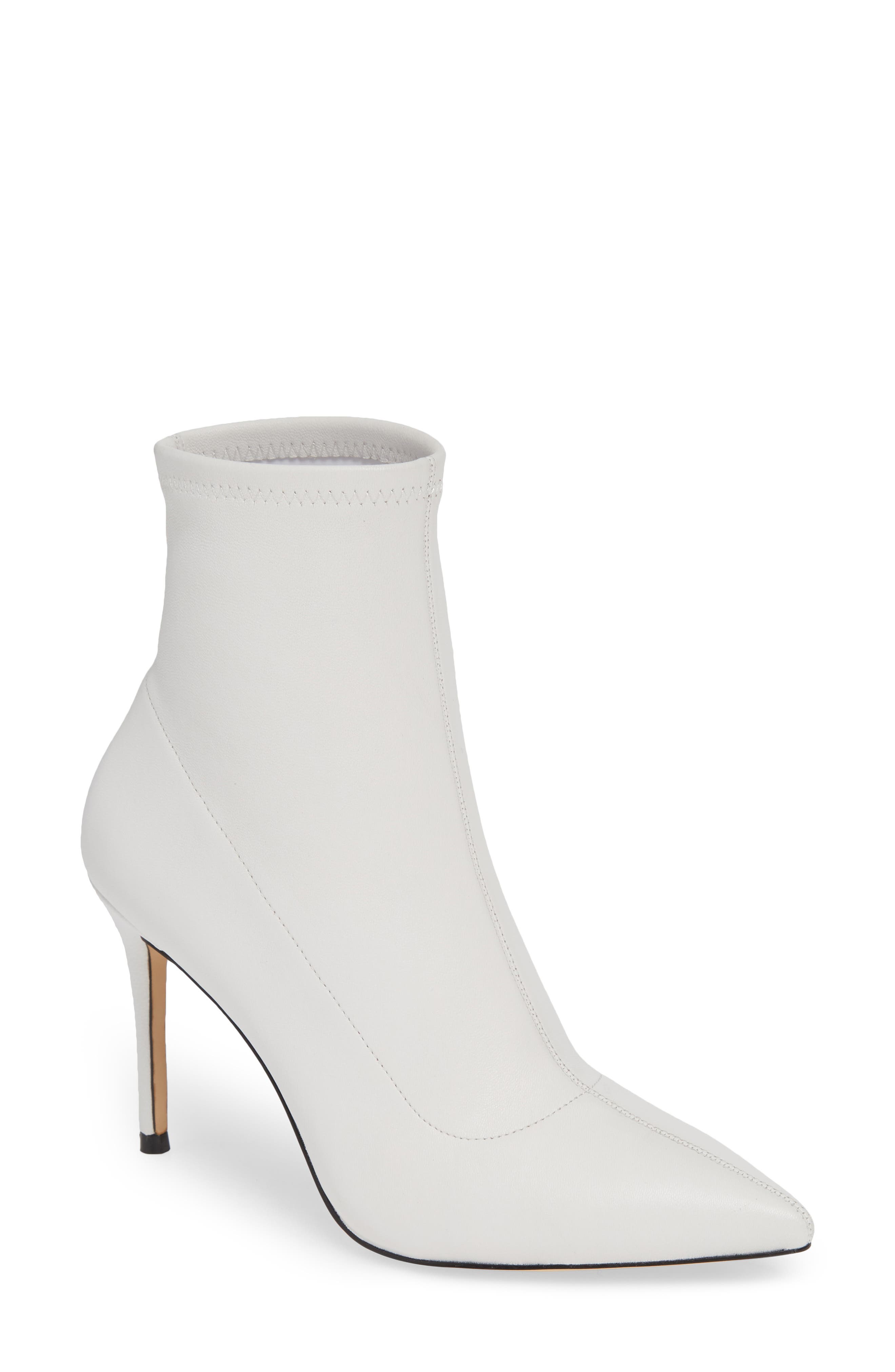 Something Navy Nix Bootie, White