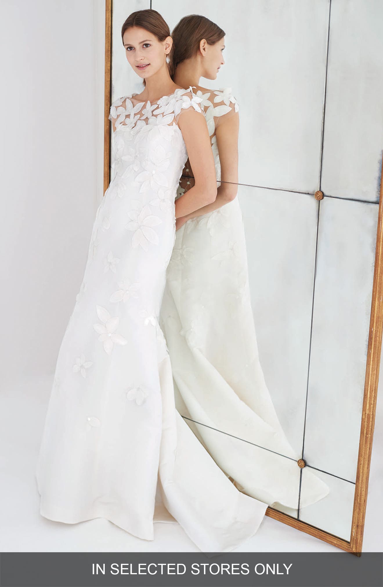 Carolina Herrera Gretchen Embroidered Faille Trumpet Gown