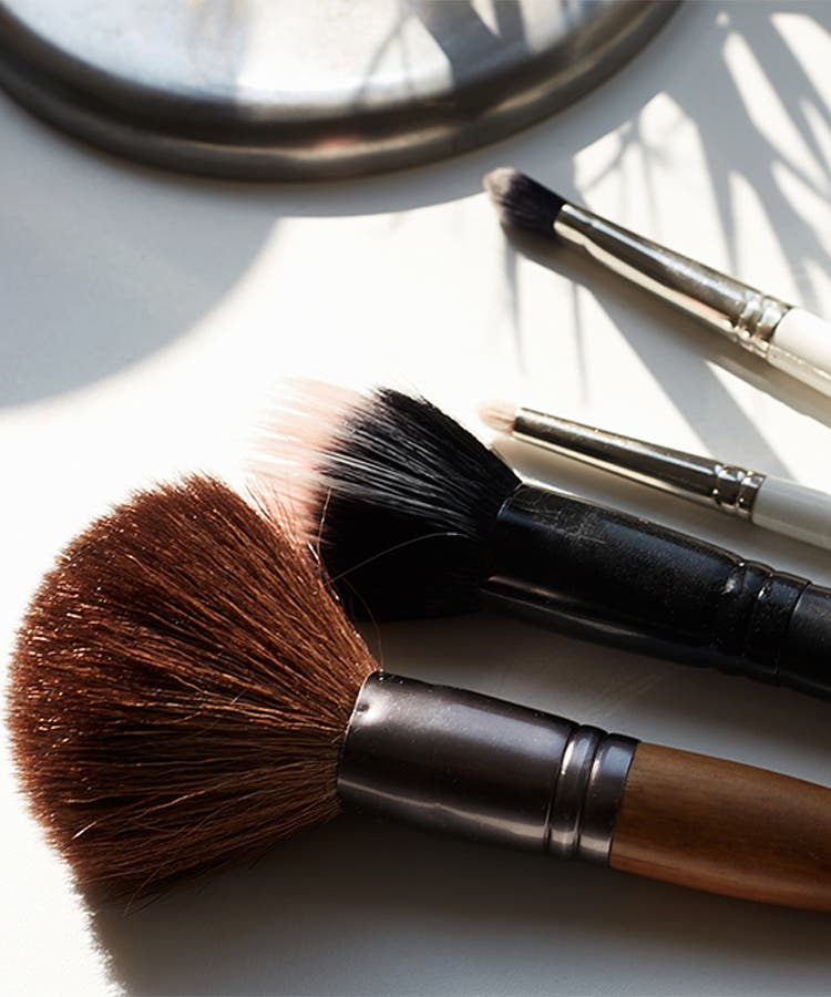The Ultimate Makeup Brushes Guide for Beginners