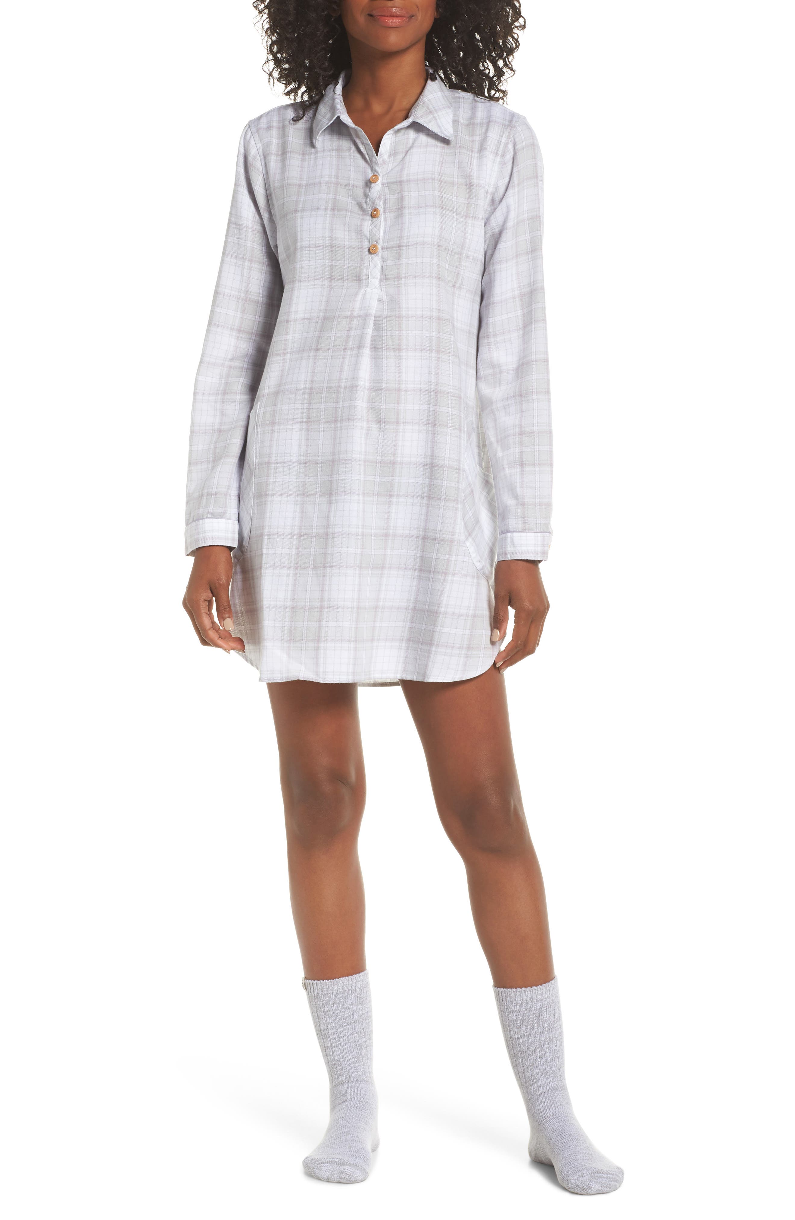 Ugg Sleep Shirt & Socks Set