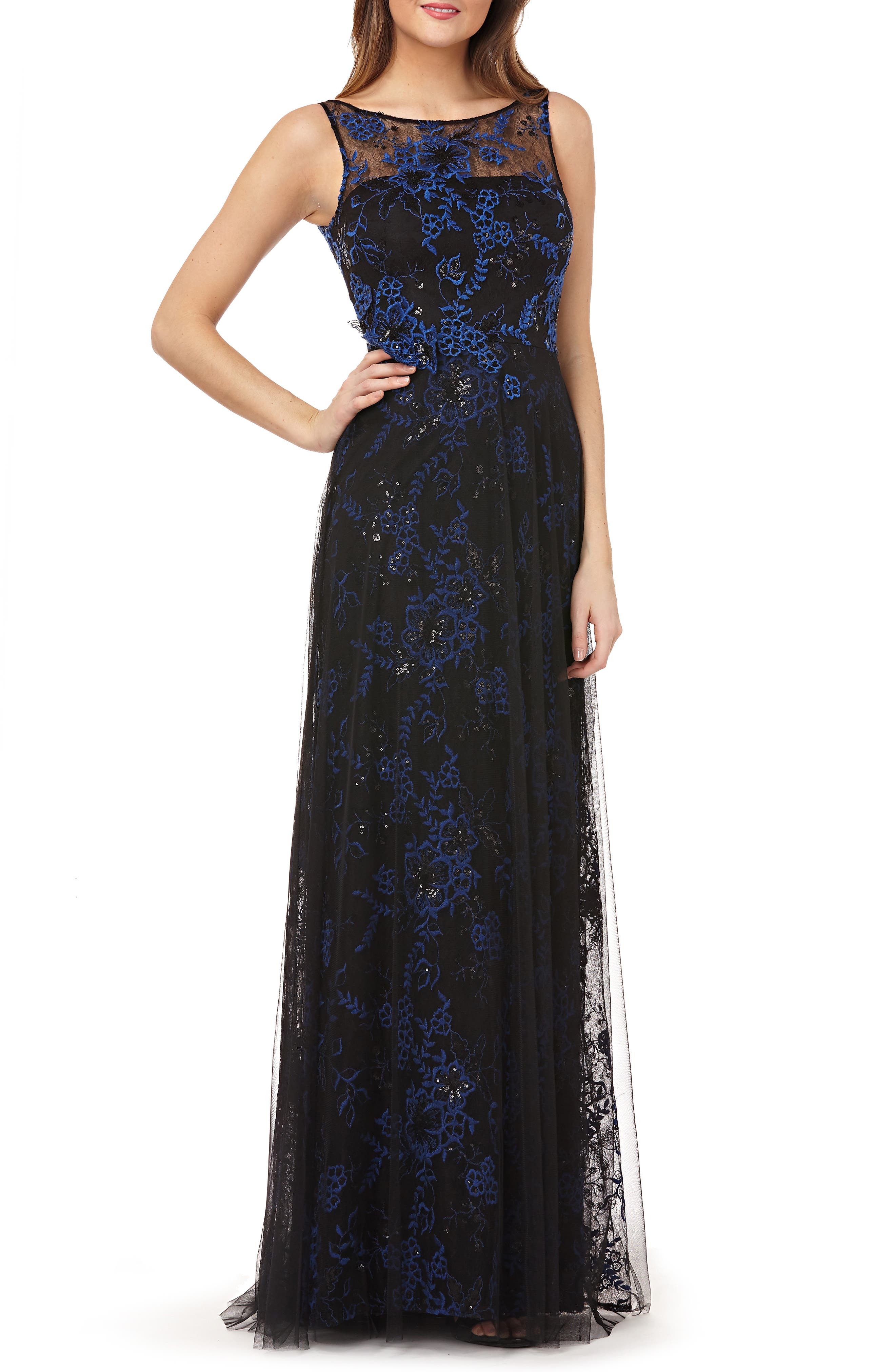 Carmen Marc Valvo Infusion Sequin Threadwork Gown, Blue
