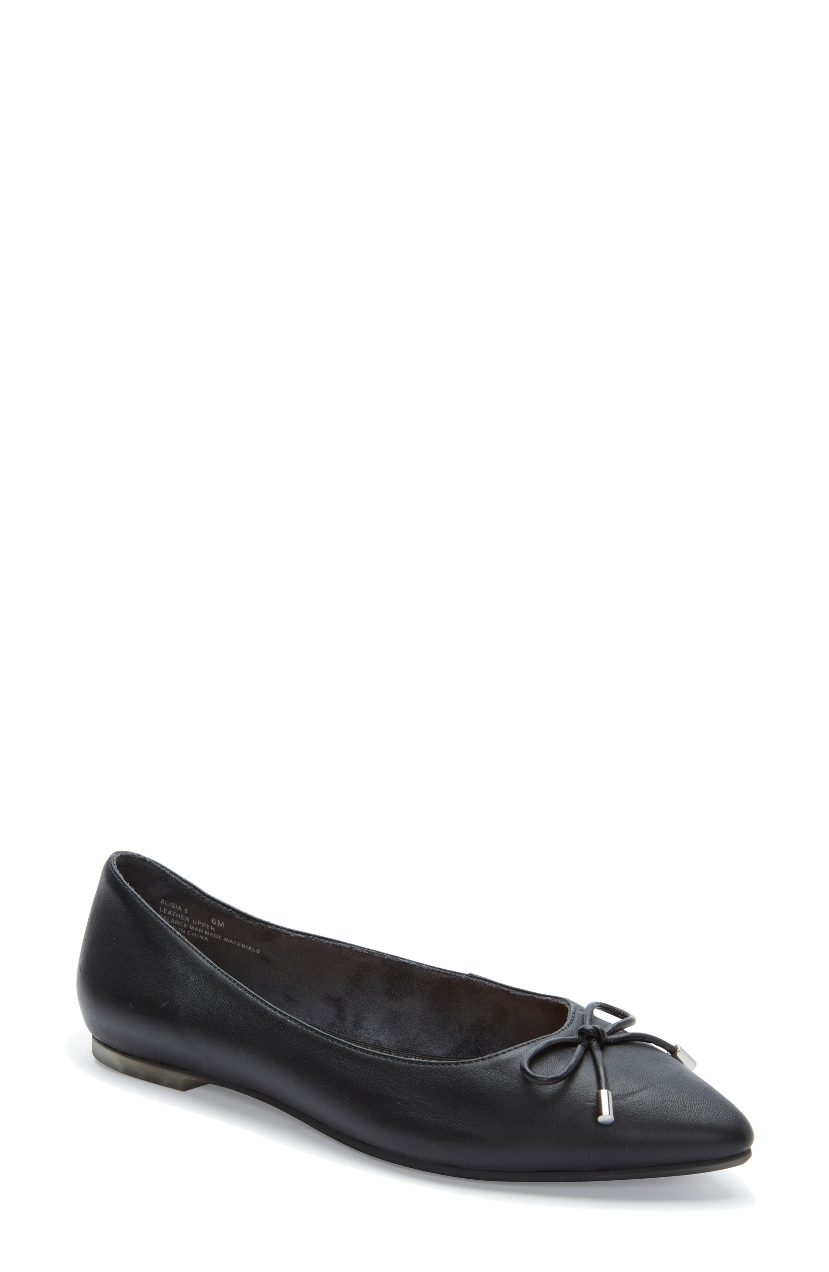 Me Too Alisia Pointy Toe Flat- Black