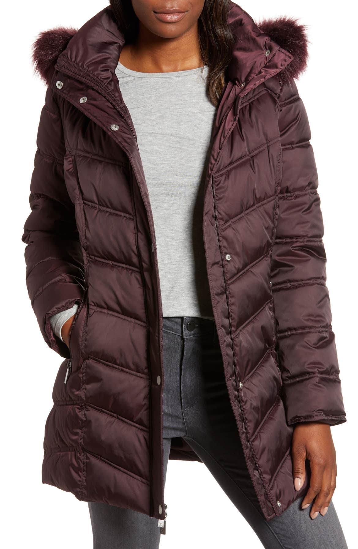 Friday Finds! Snow day styles for under $100 - Good Morning America