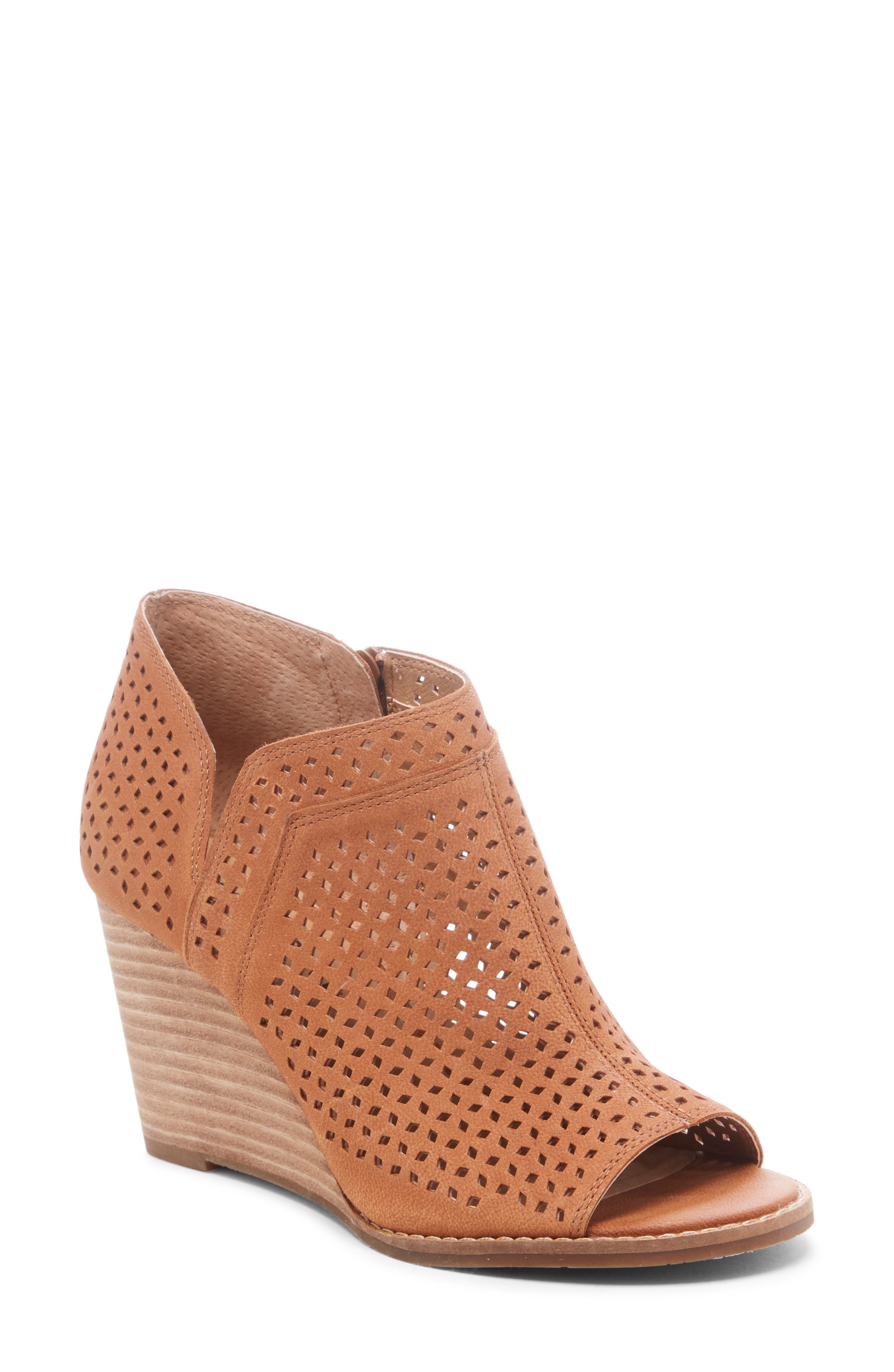 Lucky Brand Jazley Wedge Bootie, Brown