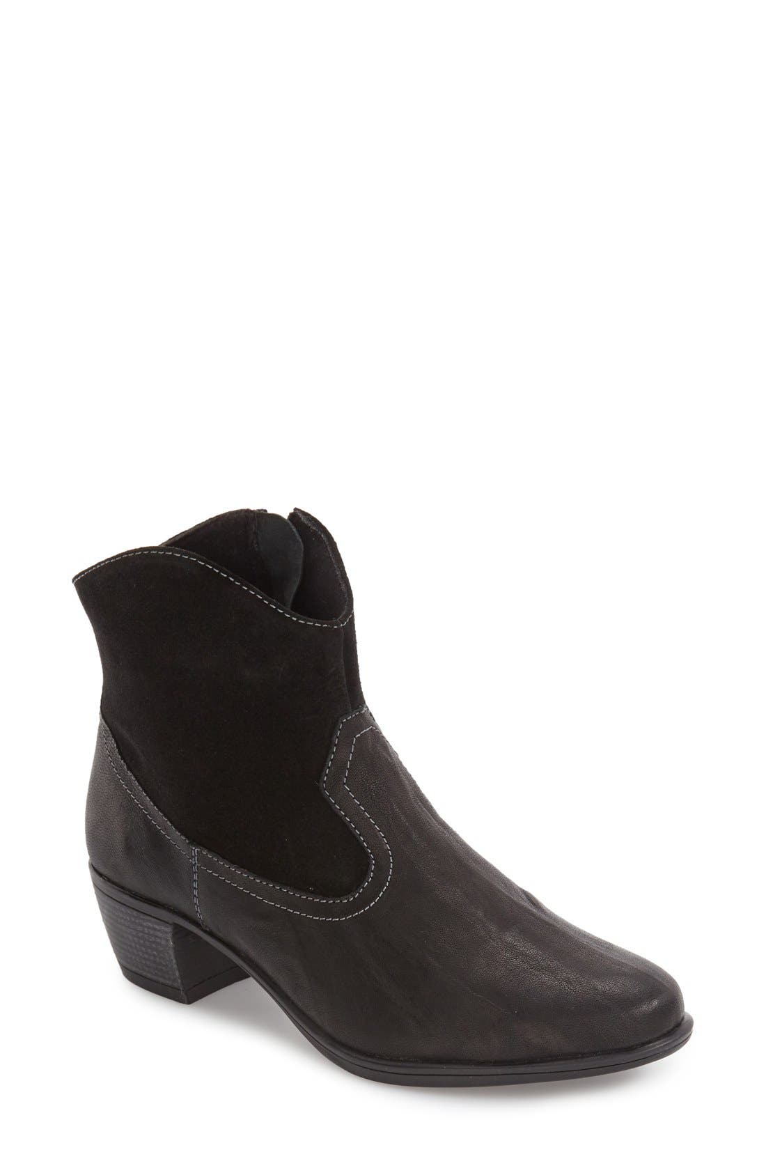 Munro Laramie Bootie, Black