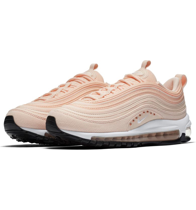 Air Max 97 una de las 6 mejores zapatillas que puedes usar todo el año