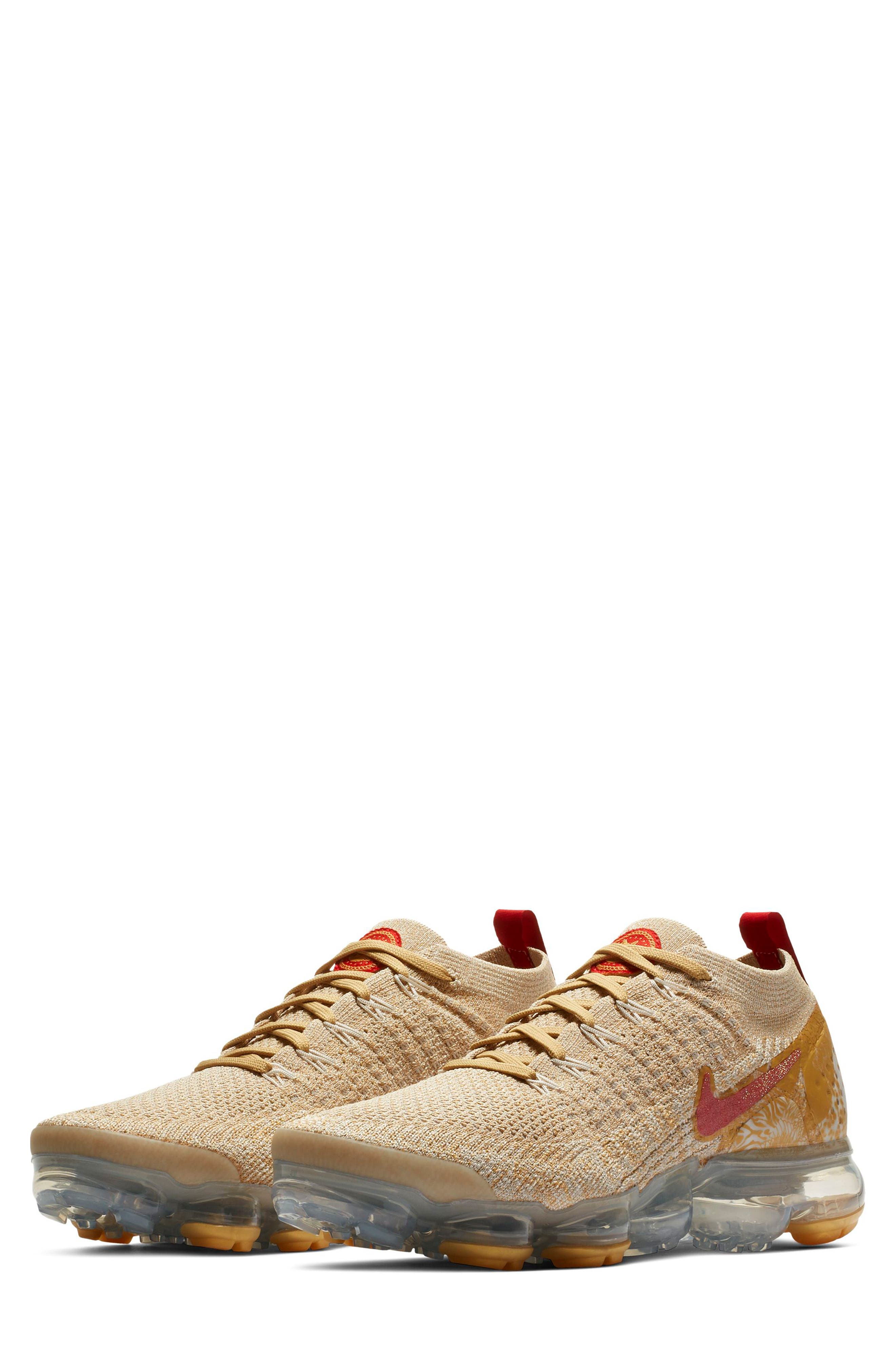 nike vapormax flyknit gold