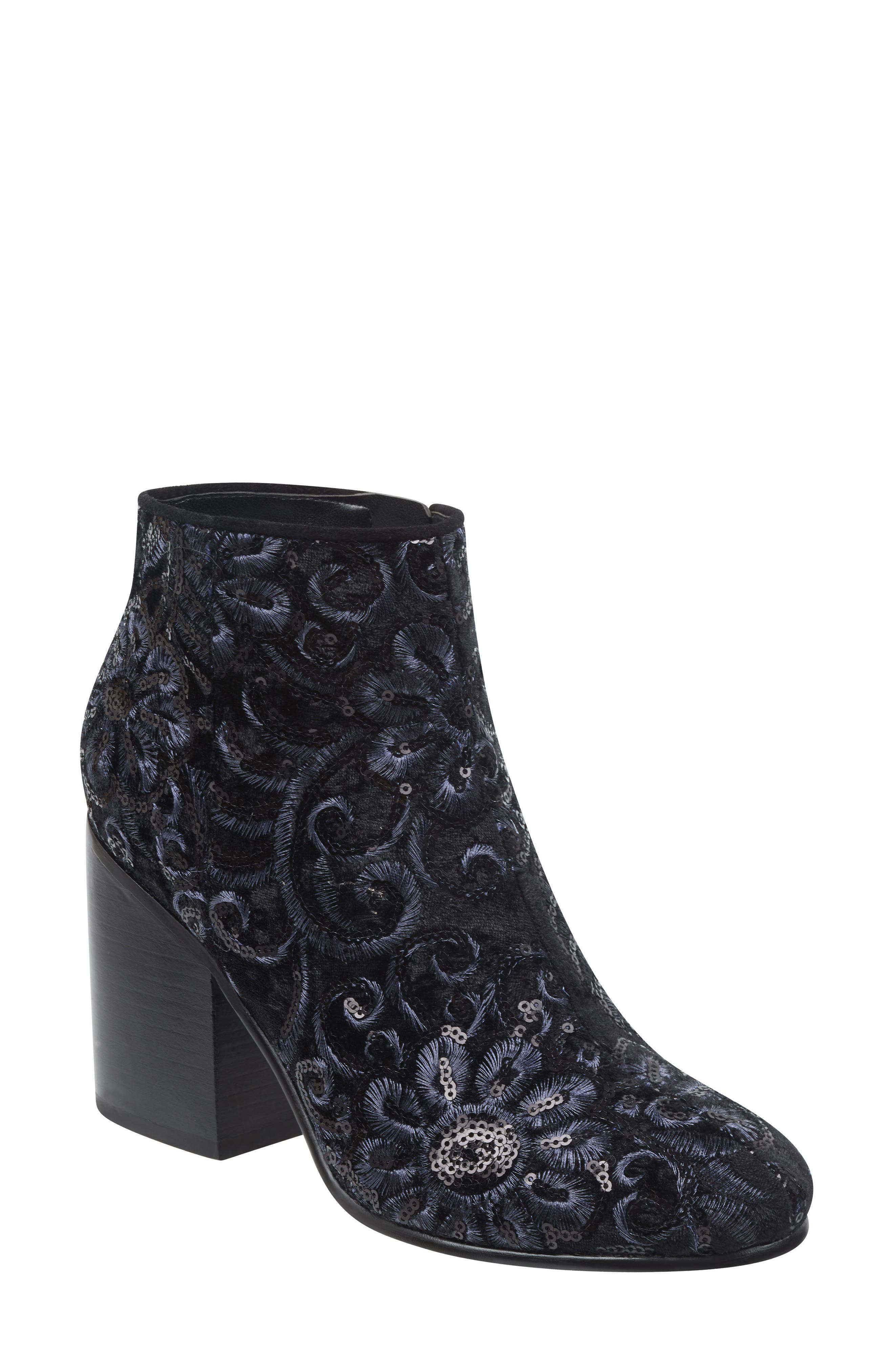 Marc Fisher Ltd Quella 2 Bootie, Black