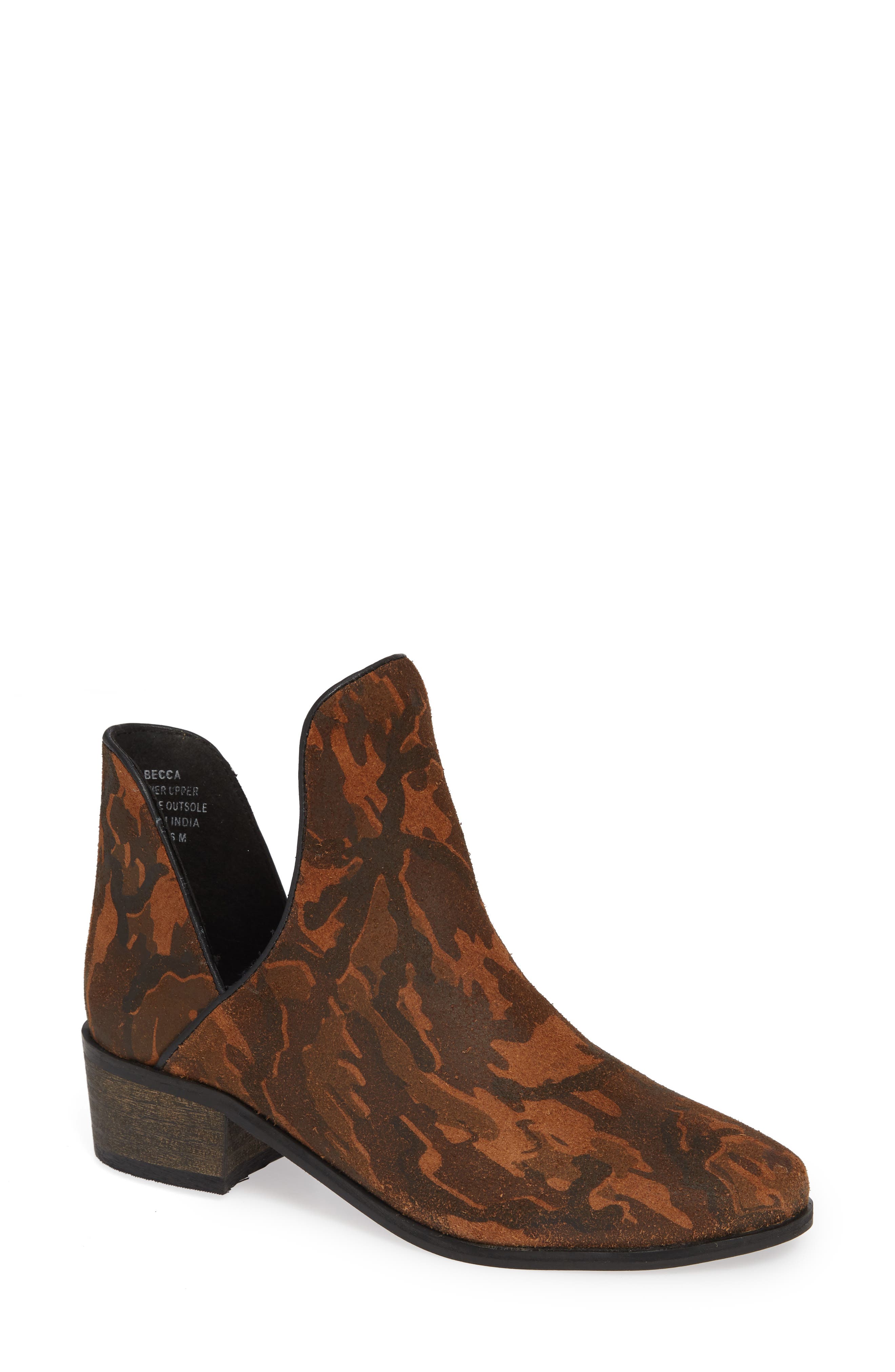 Coconuts By Matisse Becca Bootie, Brown