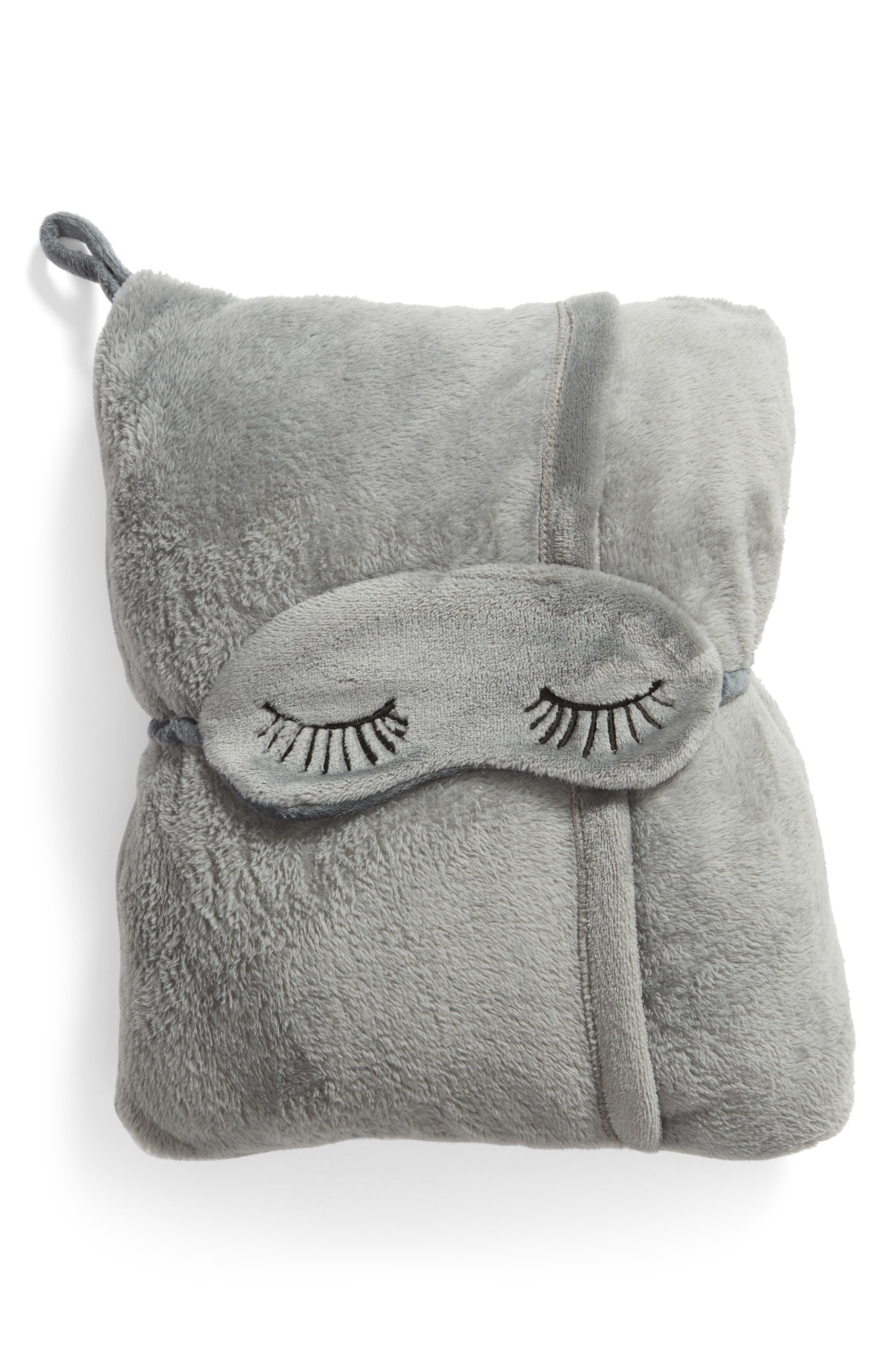 Eye Mask & Travel Blanket,
                        Main,
                        color, GREY VAPOR