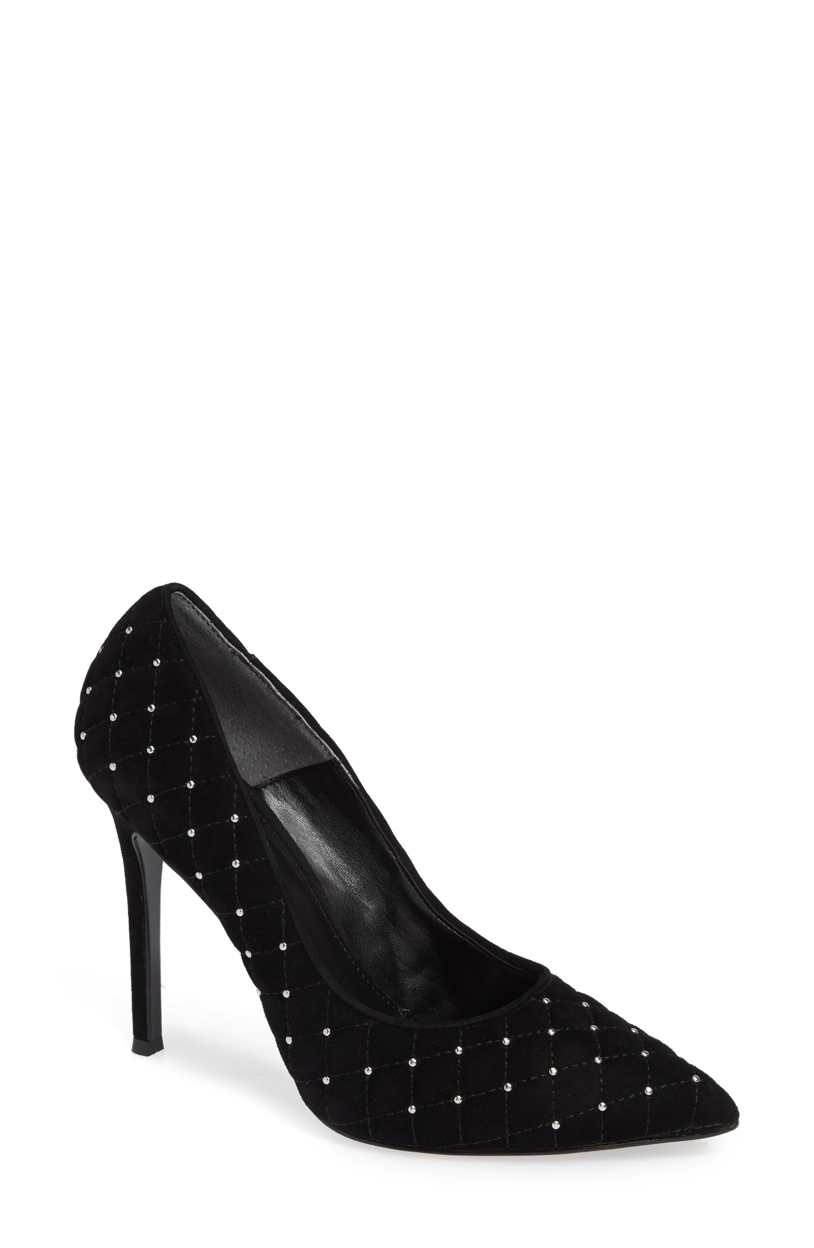 Charles David Castle Studded Pump