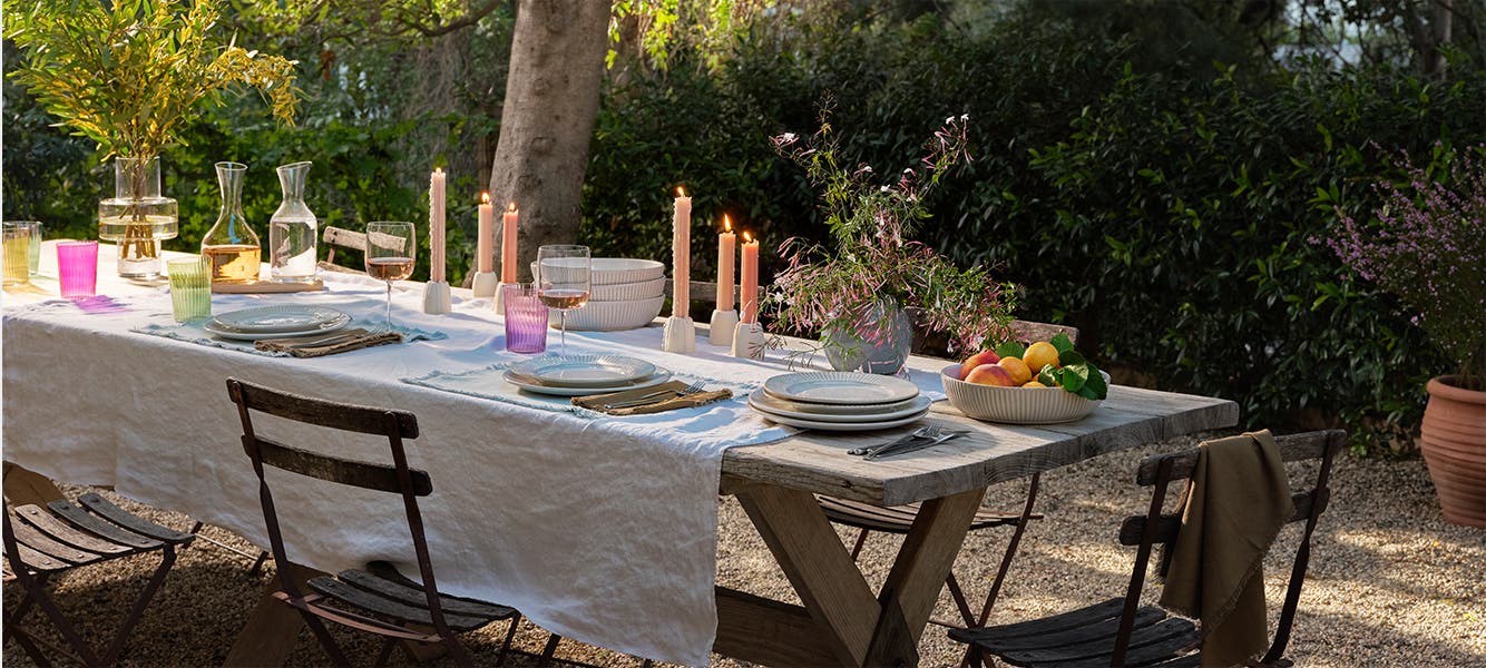 Essentials for outdoor dining and entertaining.