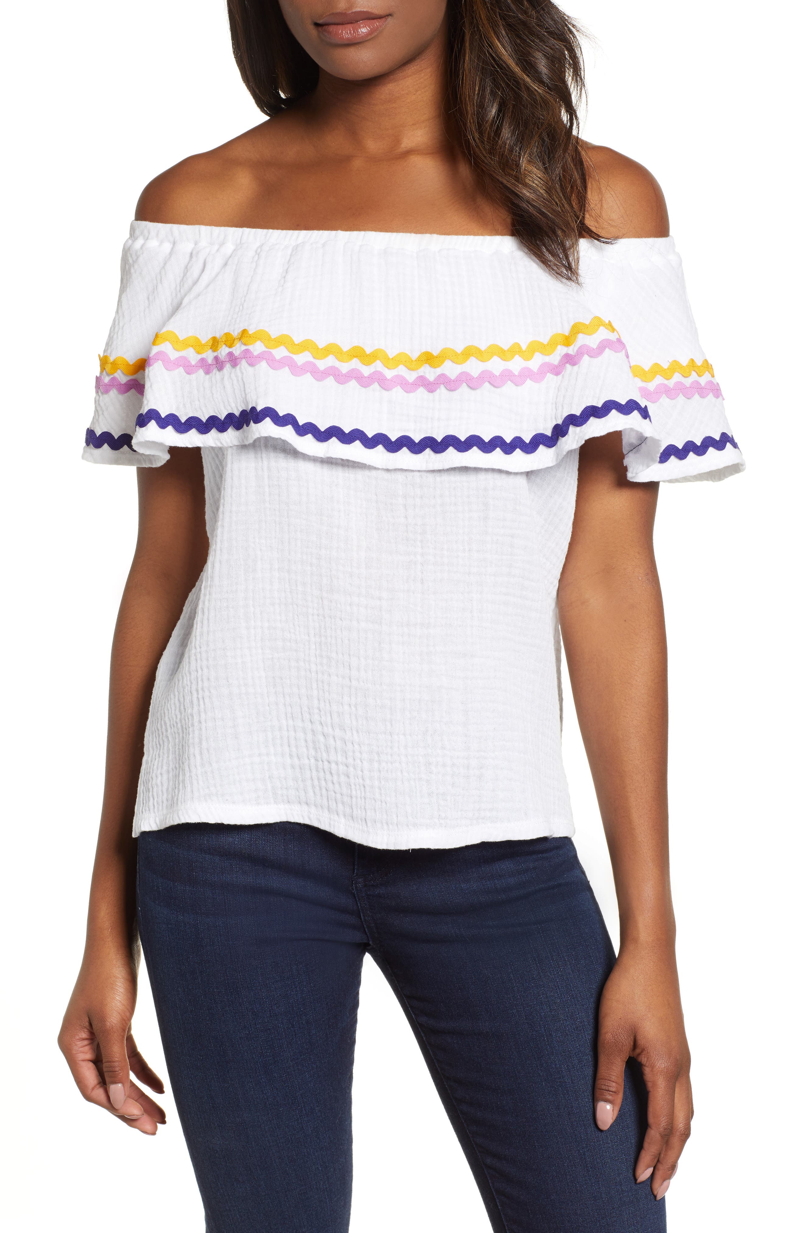 Petite Gibson X Hi Sugarplum! Santa Fe Rickrack Off The Shoulder Top, White