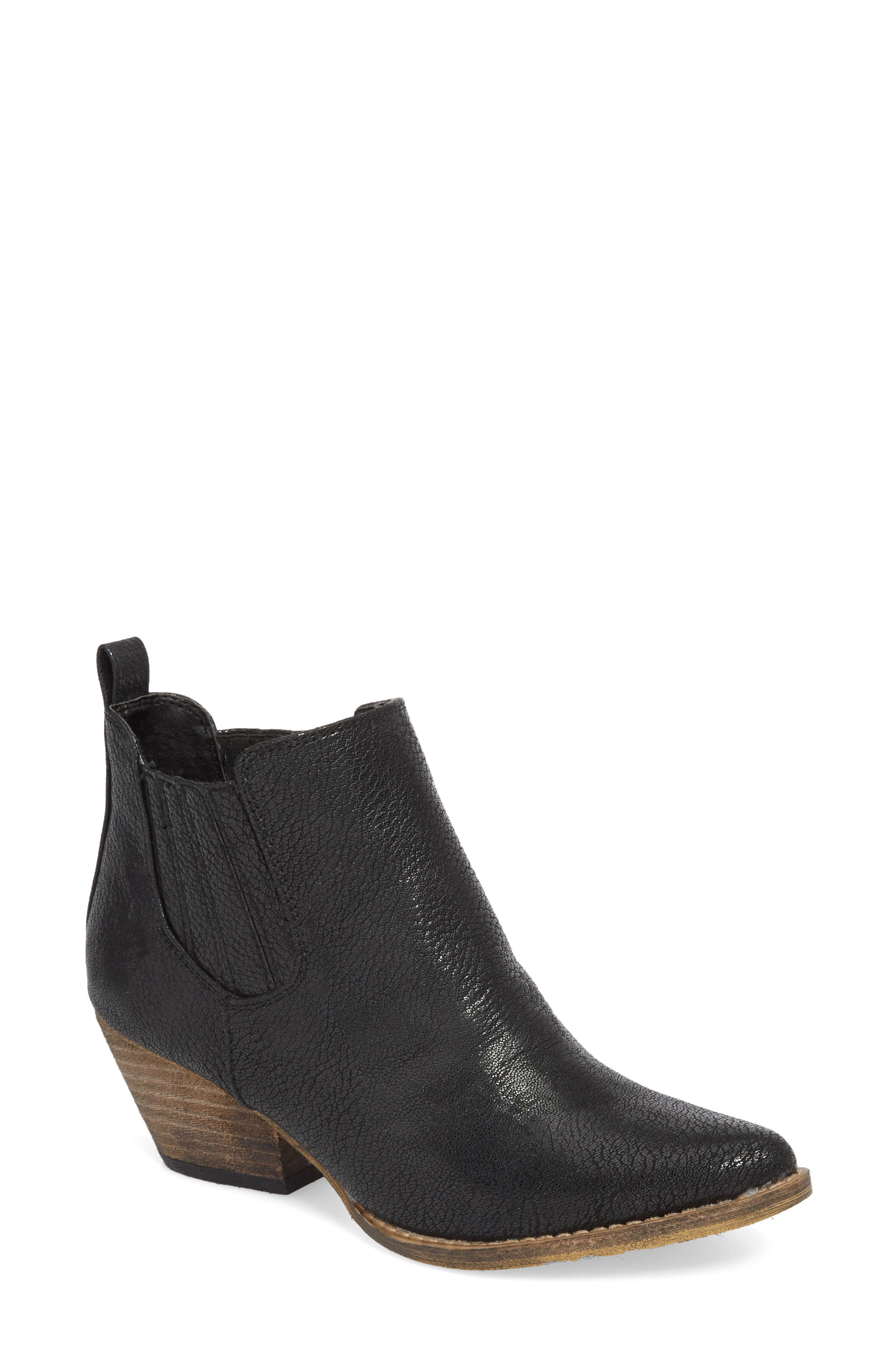 Very Volatile Cady Chelsea Bootie, Black