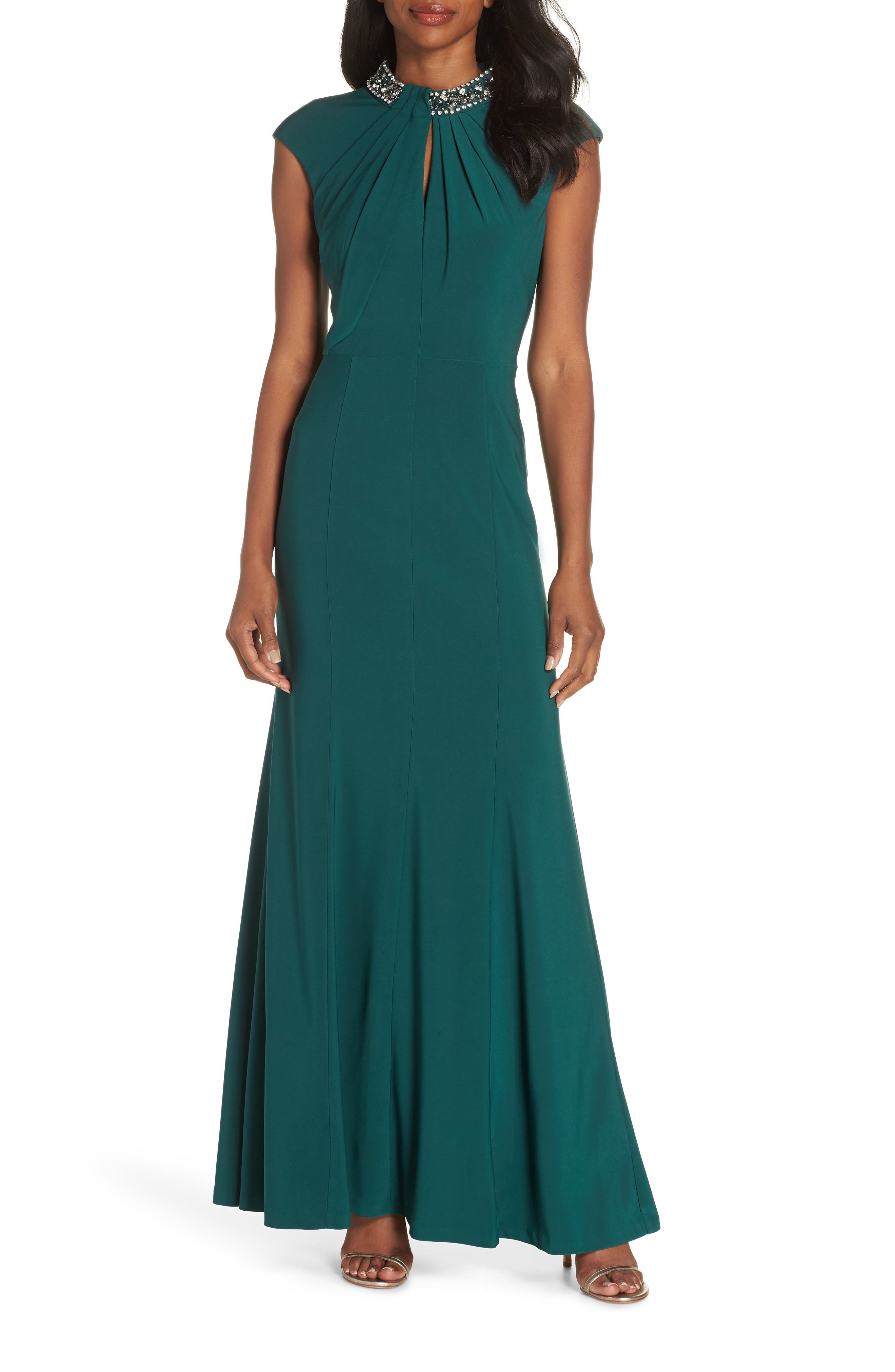 Petite Vince Camuto Cap Sleeve Gown, Green
