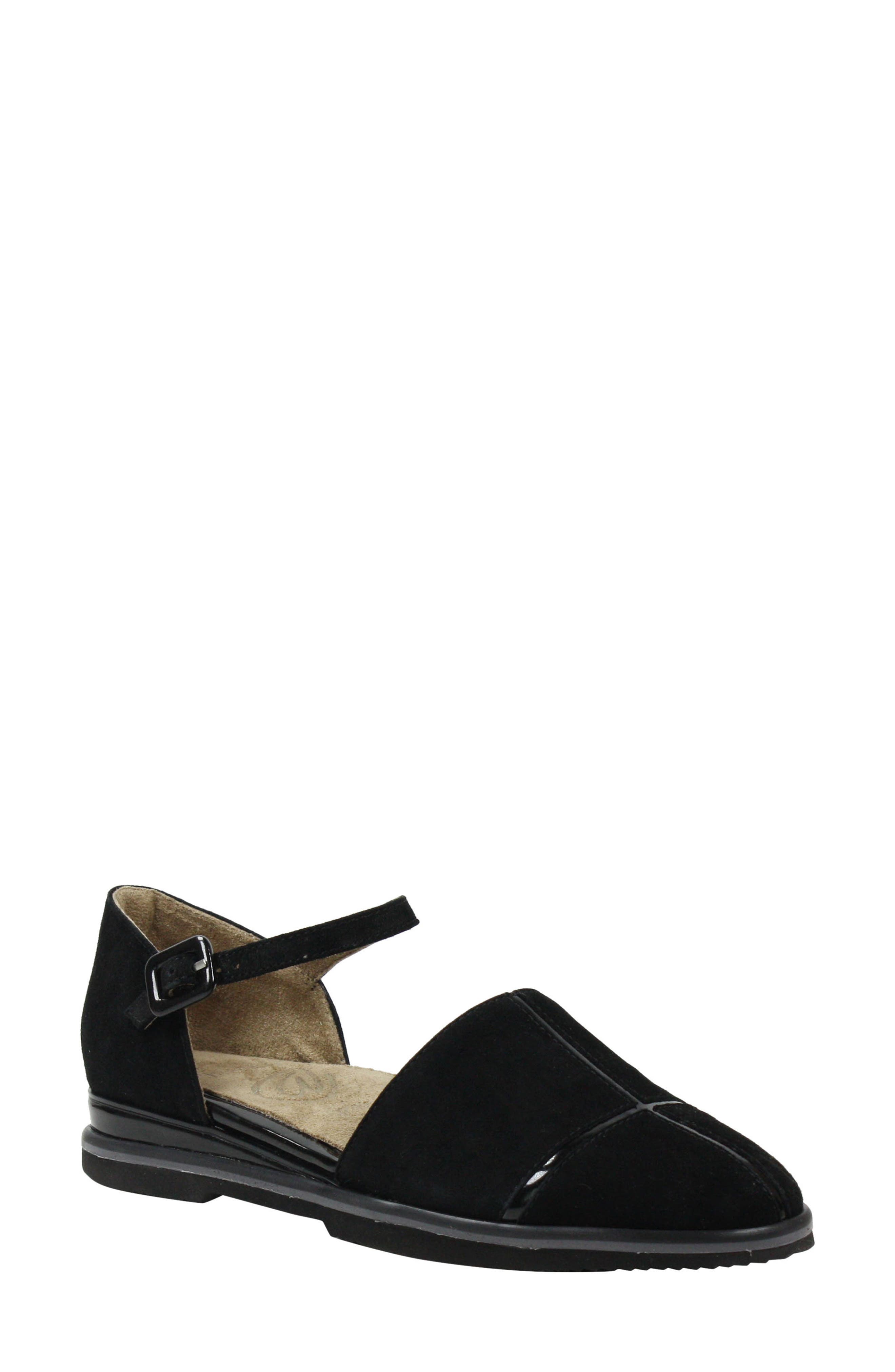 J. Renee Lonnell Sandal