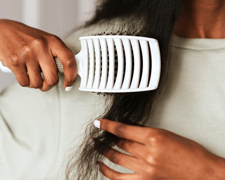 The Hair Edit Smooth & Polish Travel Size Detangling Hair Brush