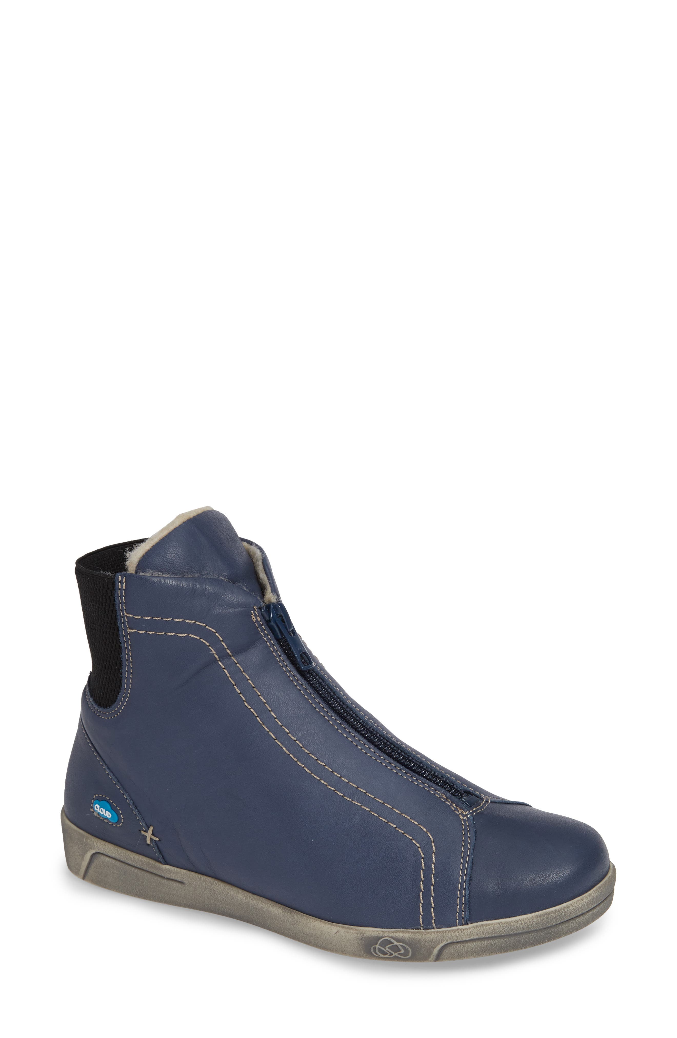 Cloud Amiga Wool Lined Bootie - Blue