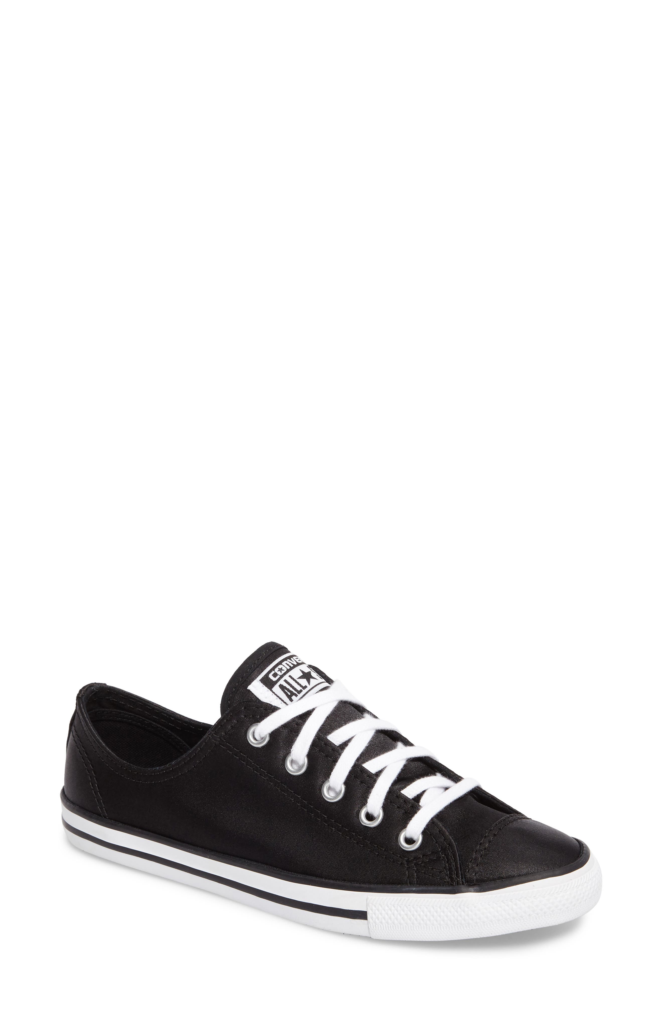 converse dainty low top