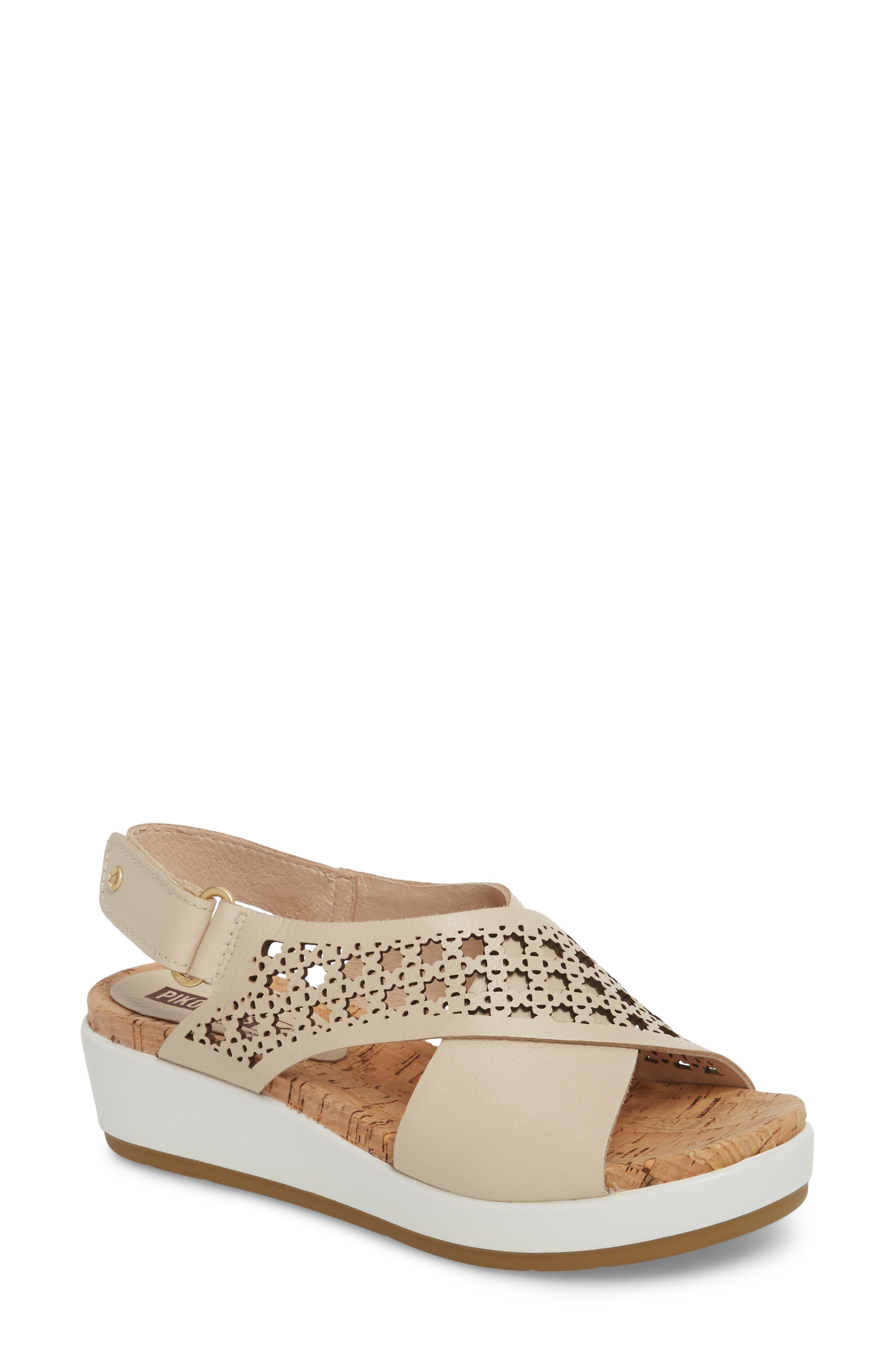 Pikolinos Mykonos Sandal, Beige