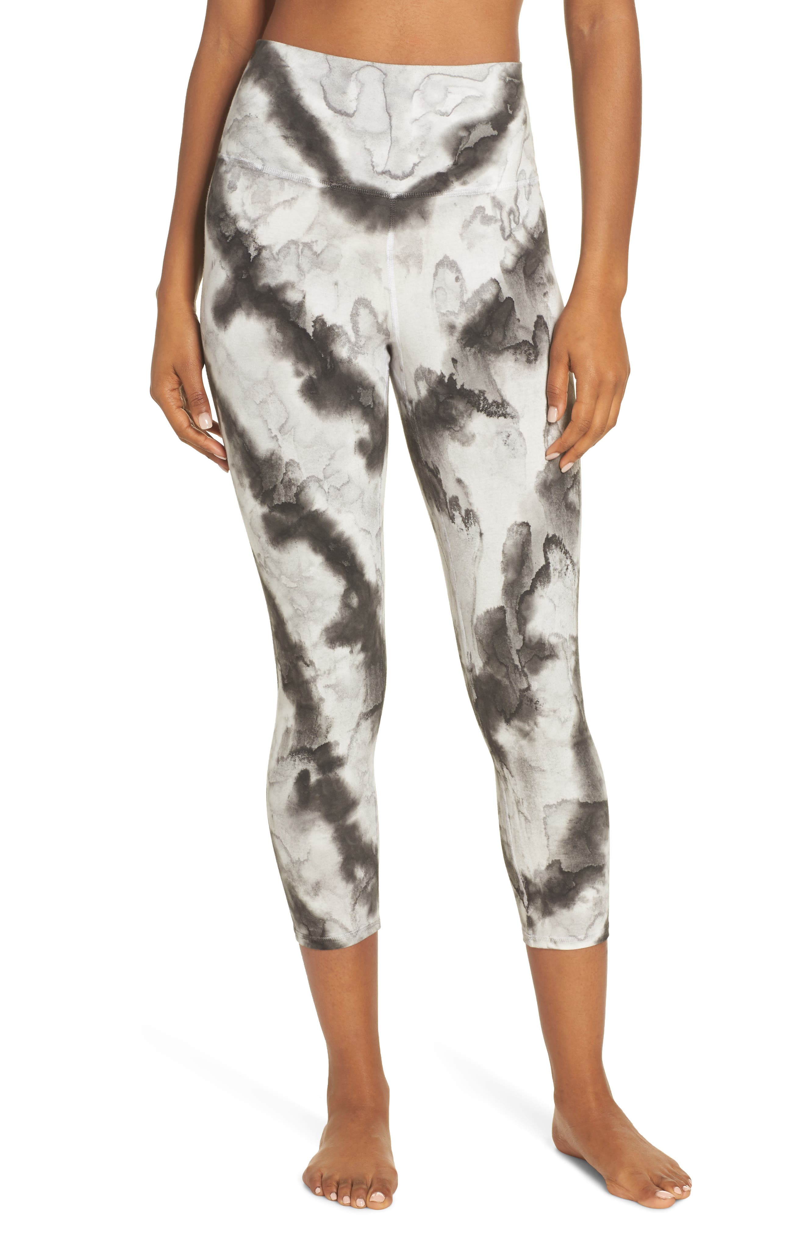 Electric & Rose Sunrise Tie Dye Capri Leggings, Black