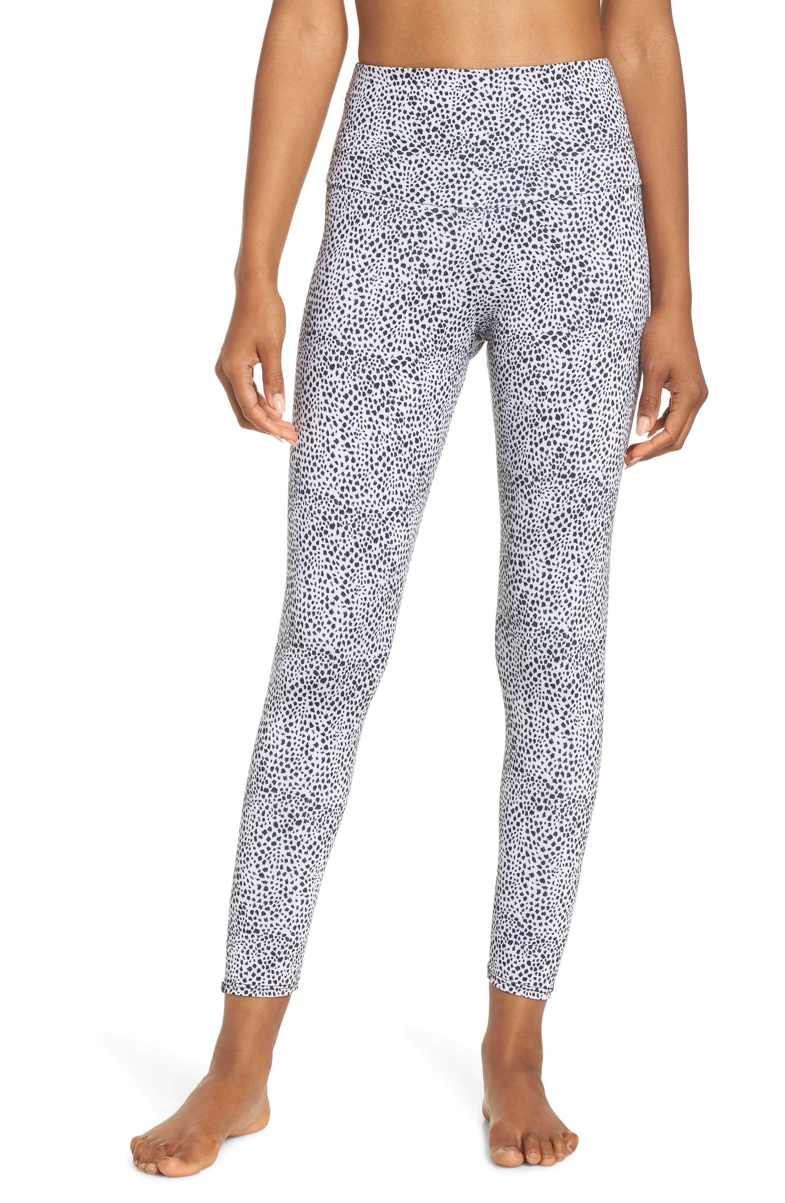 Onzie High Rise Capris, White