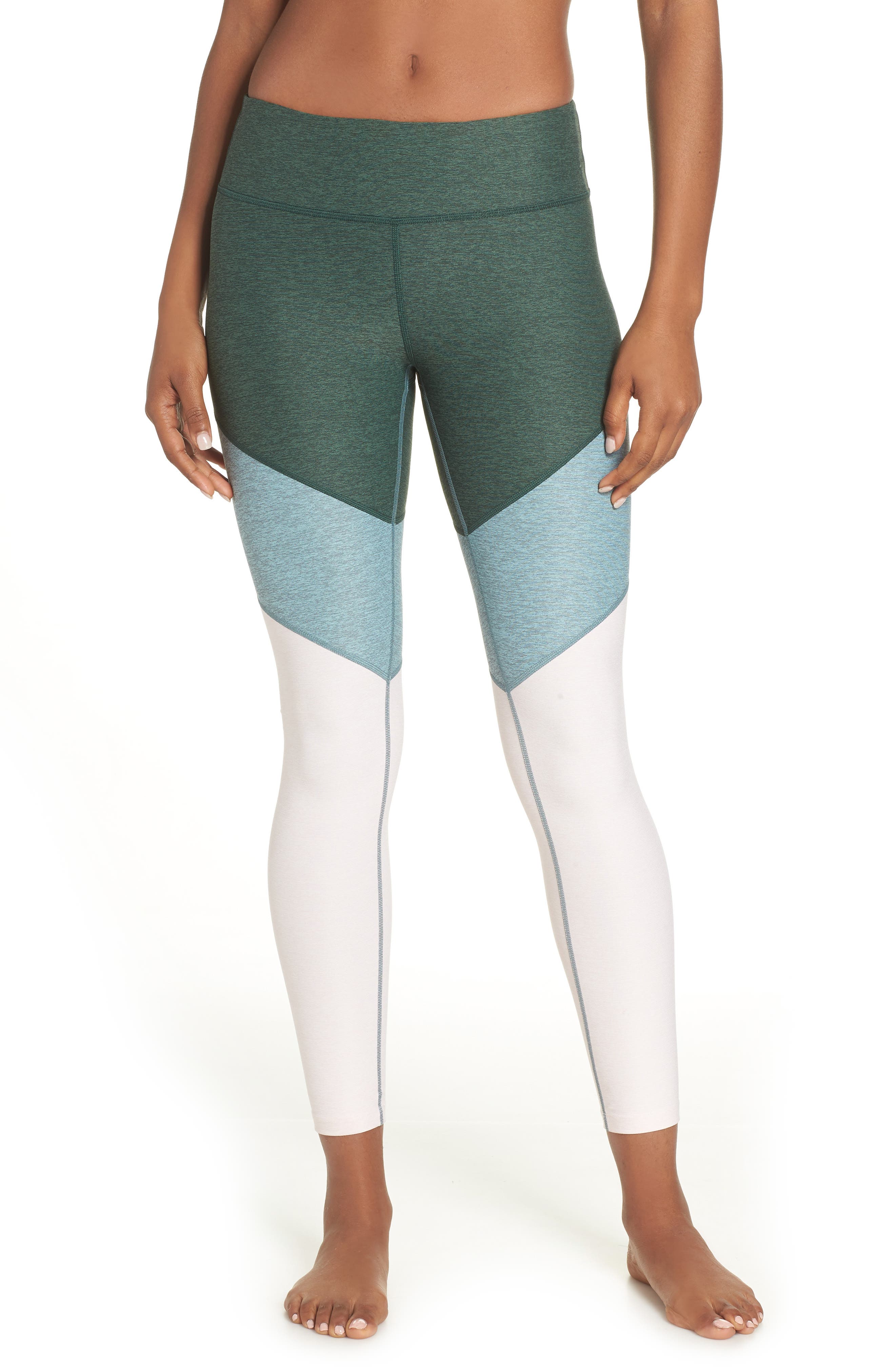 Outdoor Voices 7/8 Springs Leggings, Green