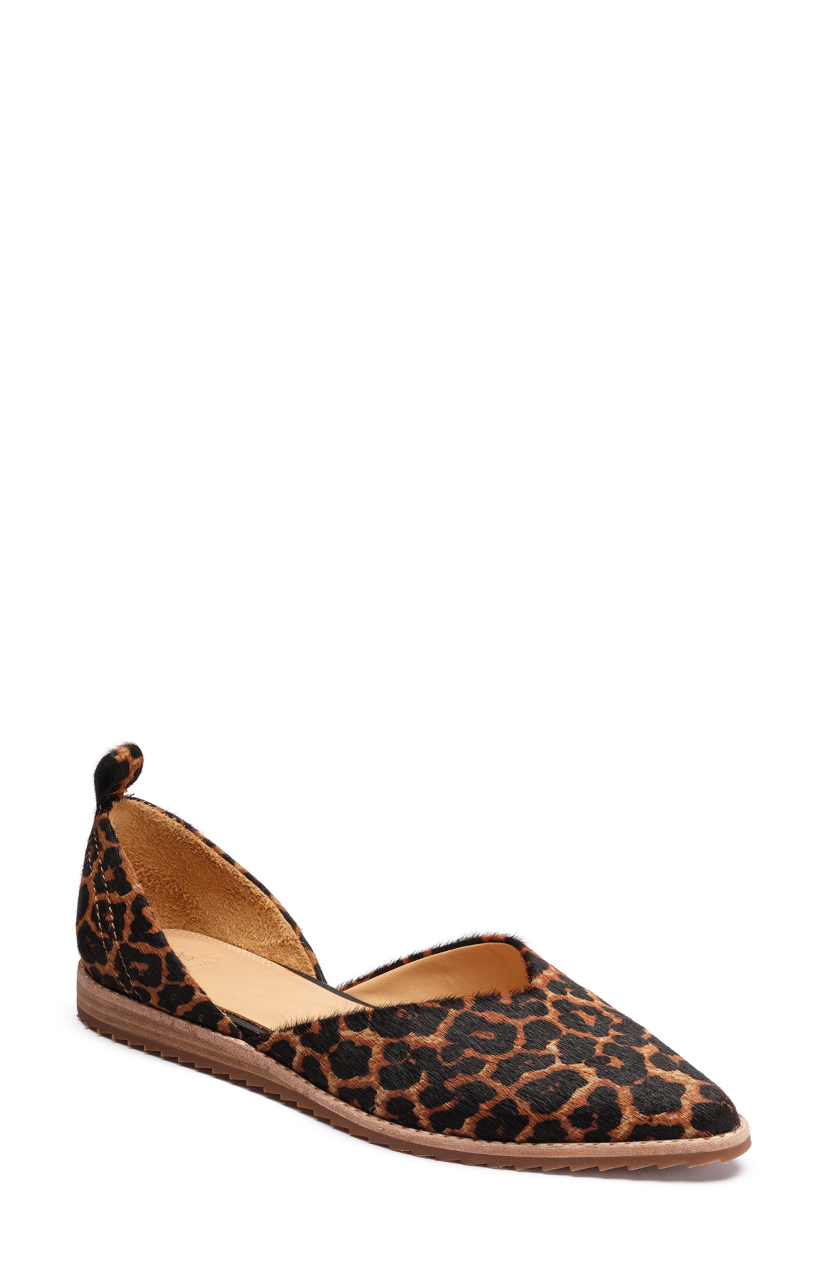 Bill Blass Sybil Pointy Toe Flat