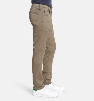 Narrow Search Results Still, don’t forget that men’s jeans can go beyond classic blue hues. Brighten up your look with a colored pair. Or, go for muted shades like white, gray, and black jeans for a crisp change.