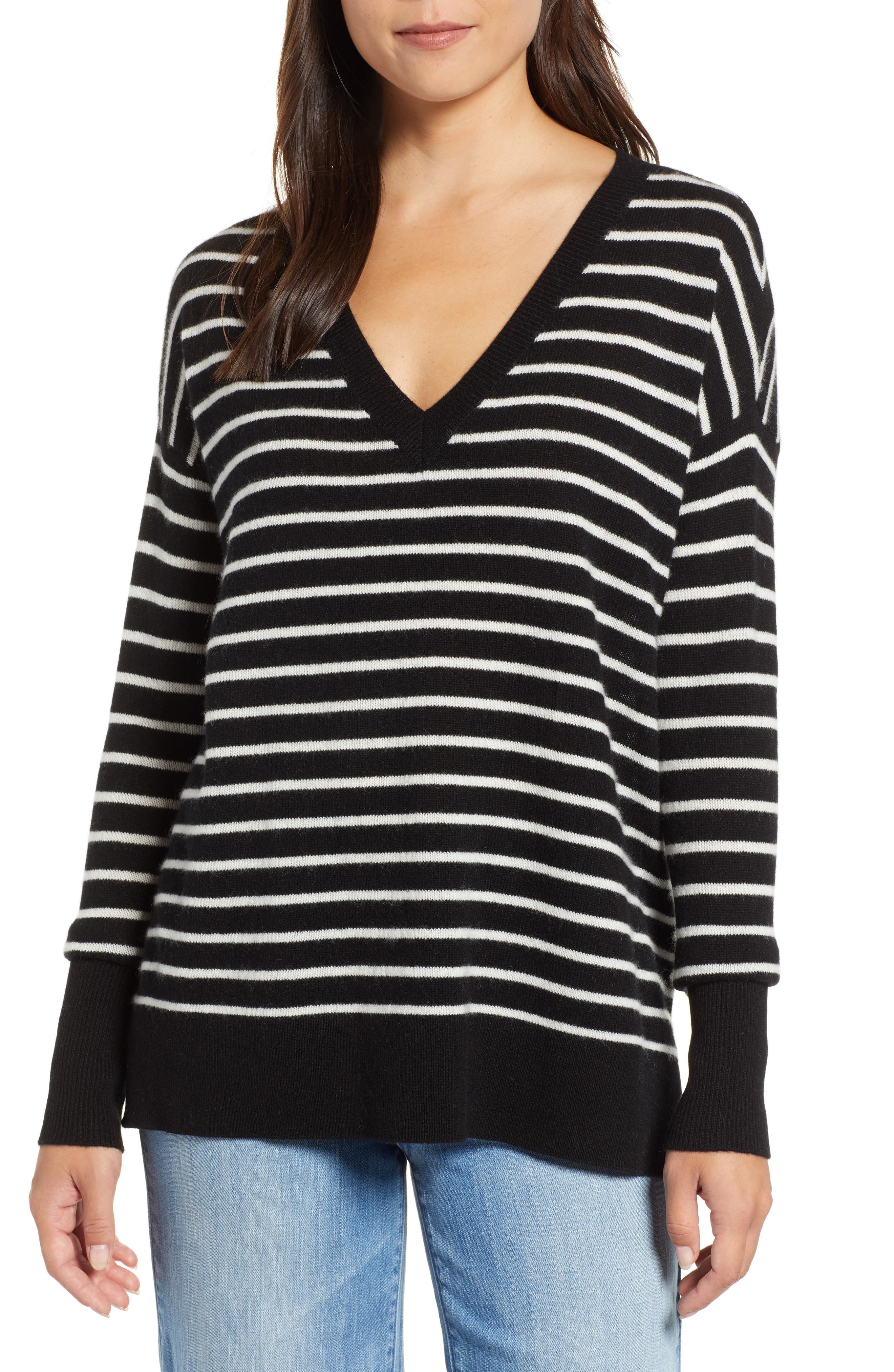 Halogen Relaxed V-Neck Cashmere Sweater, Black