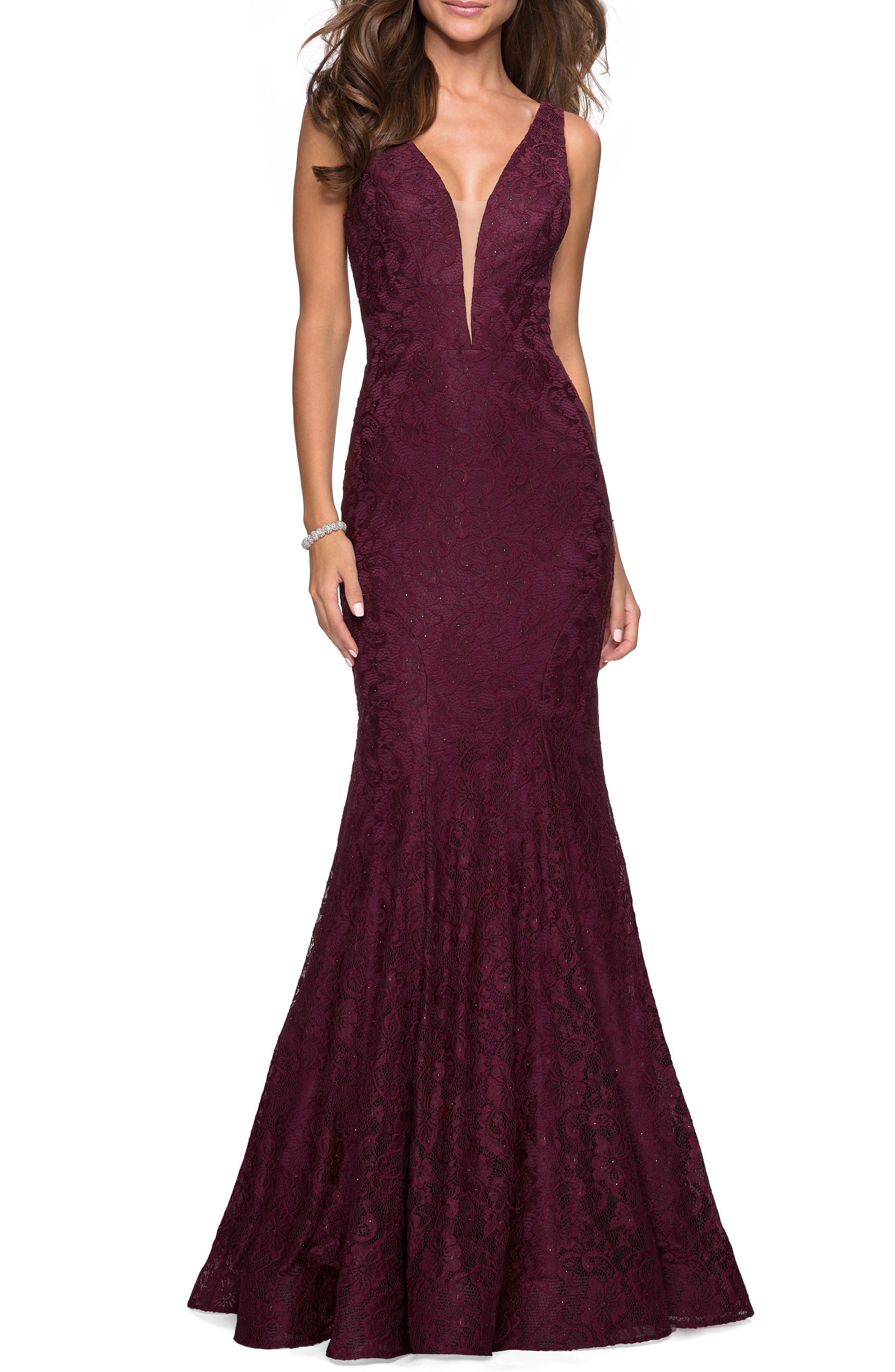 La Femme Plunge Neck Lace Evening Dress With Train, Red