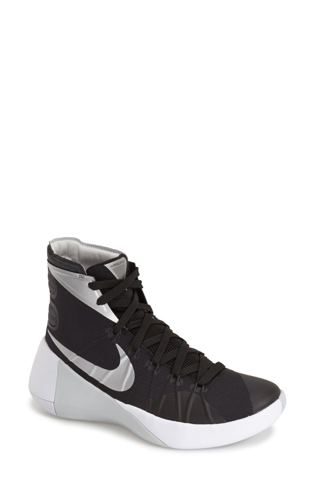 nike air max axis macy's