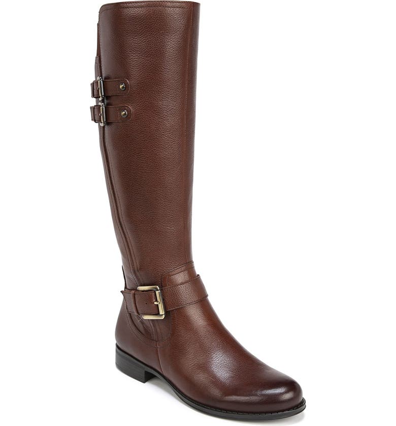 Boots for Short Legs: 5 Must Know Tips for Petite Women