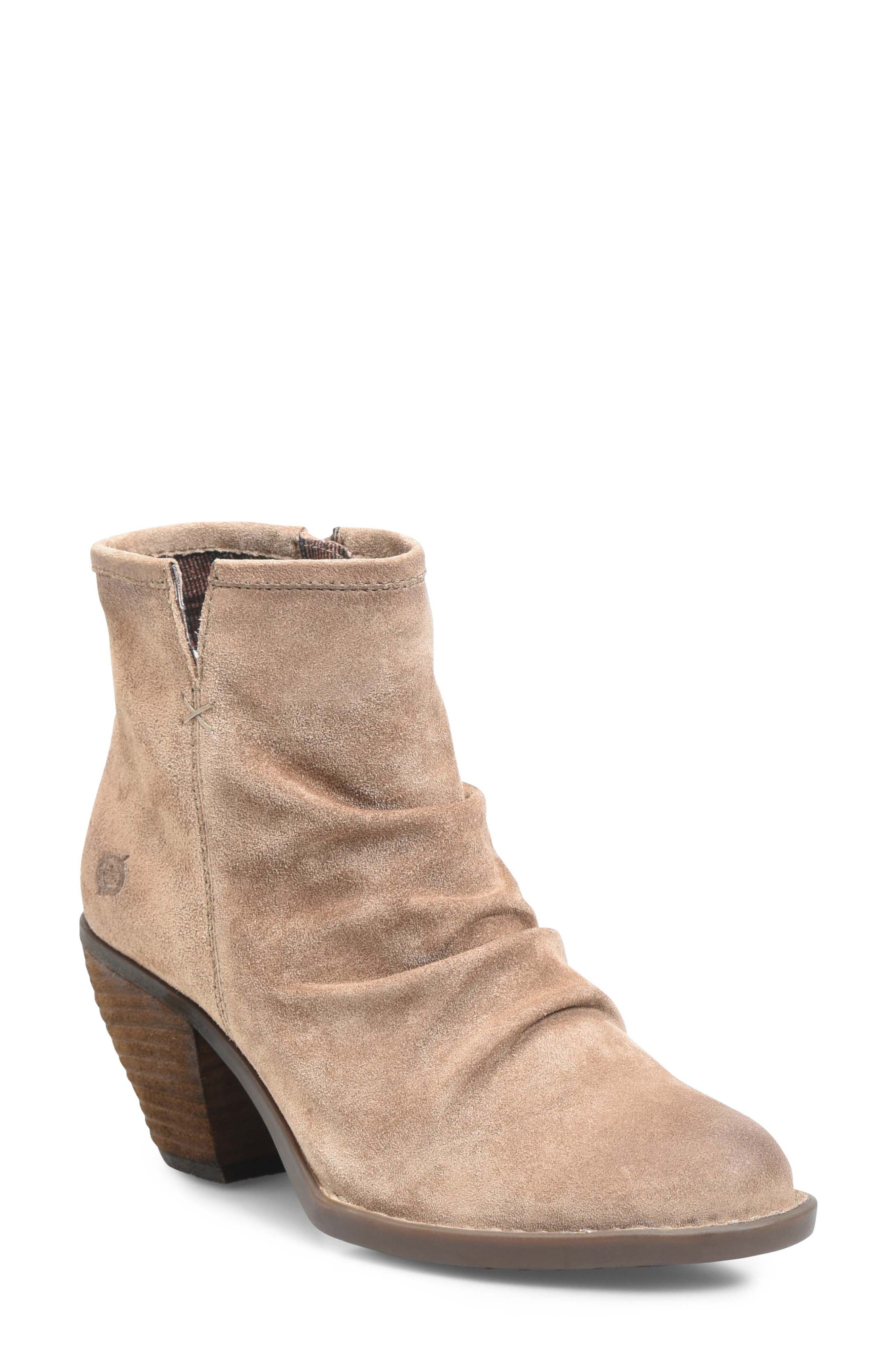 B?rn Aire Bootie, Beige