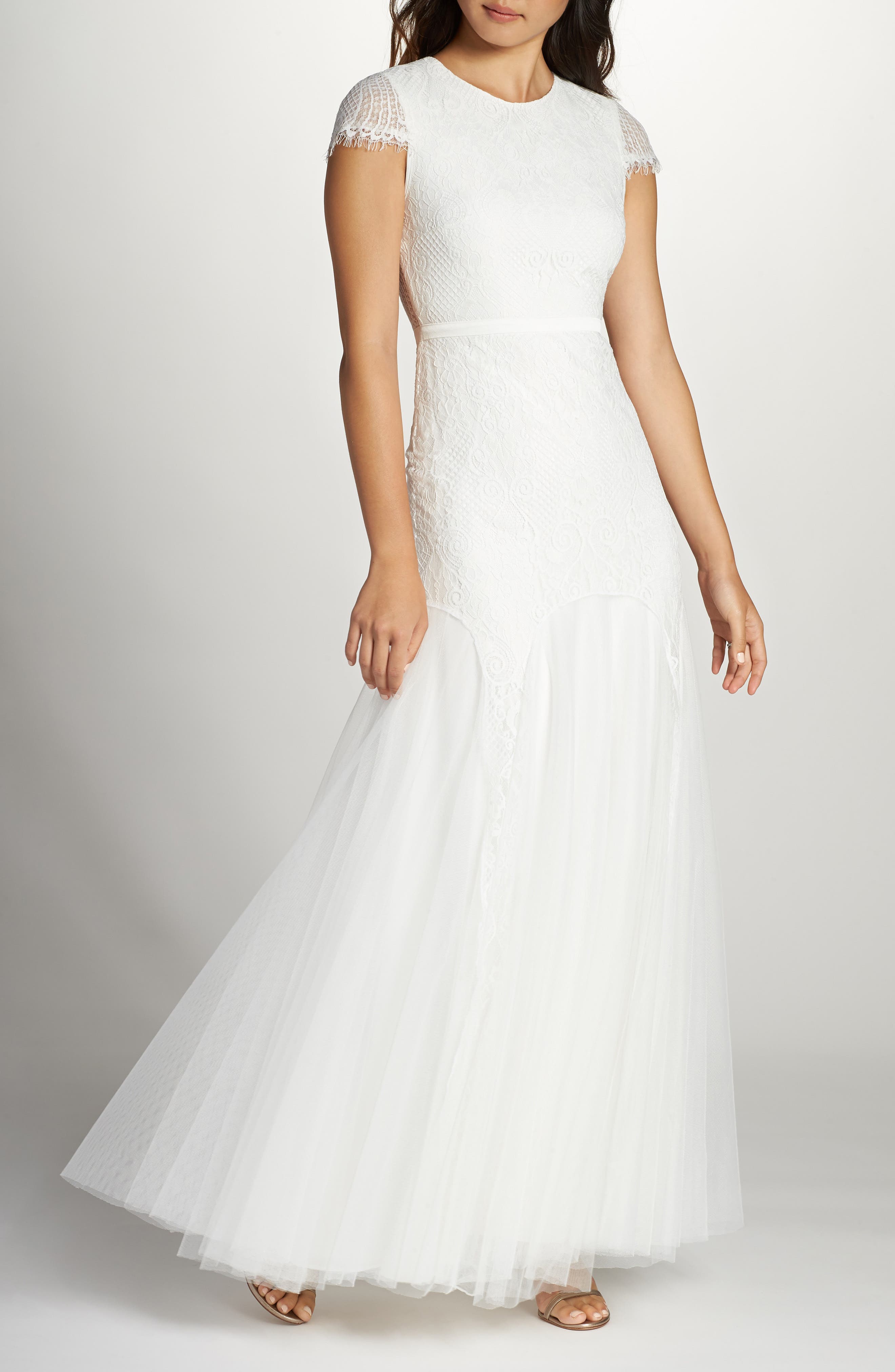 Fame & Partners Denevue Lace & Tulle A-Line Gown, White