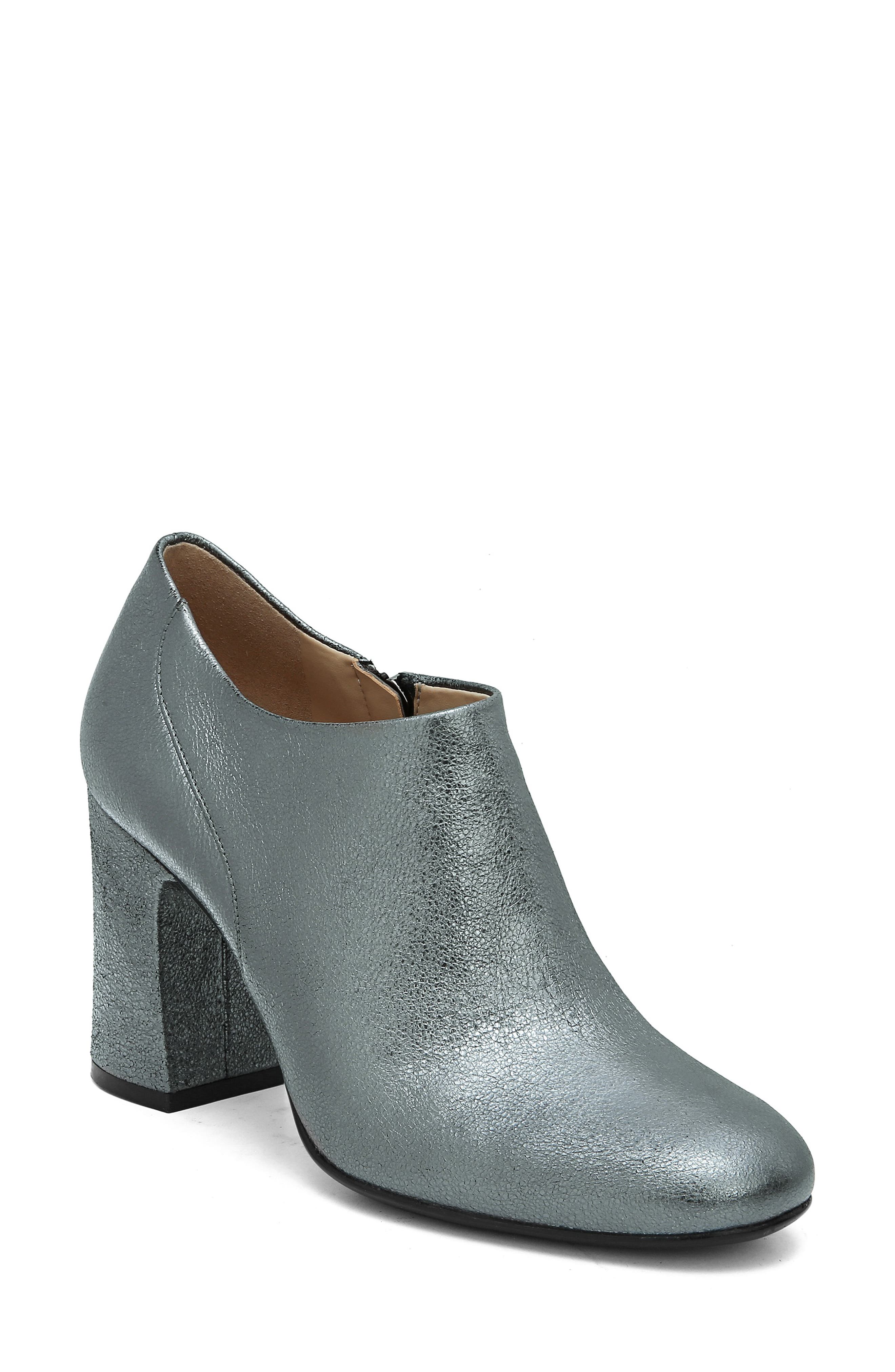 Naturalizer Sybil Bootie- Metallic