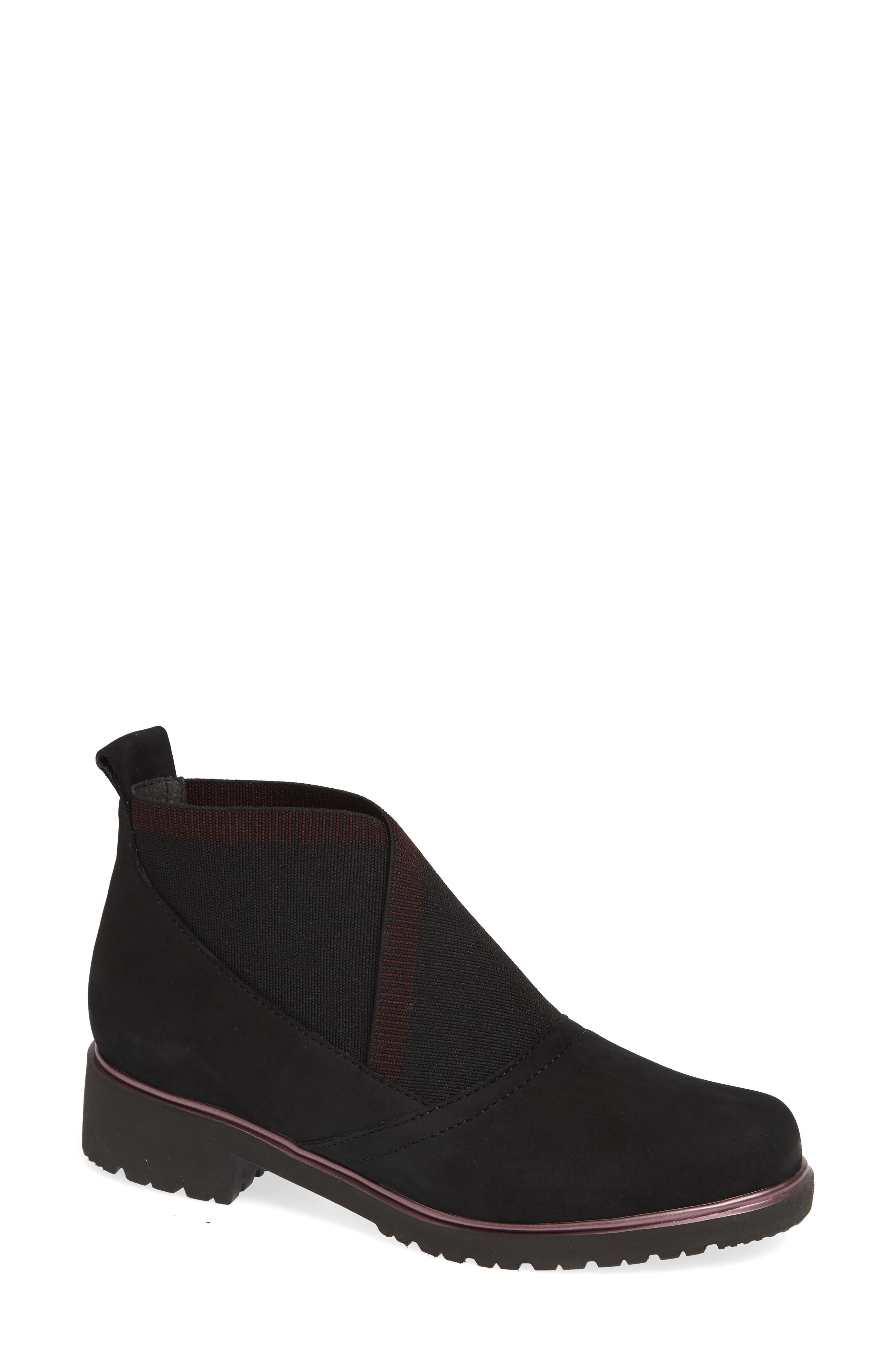 Munro Kinston Bootie, Black