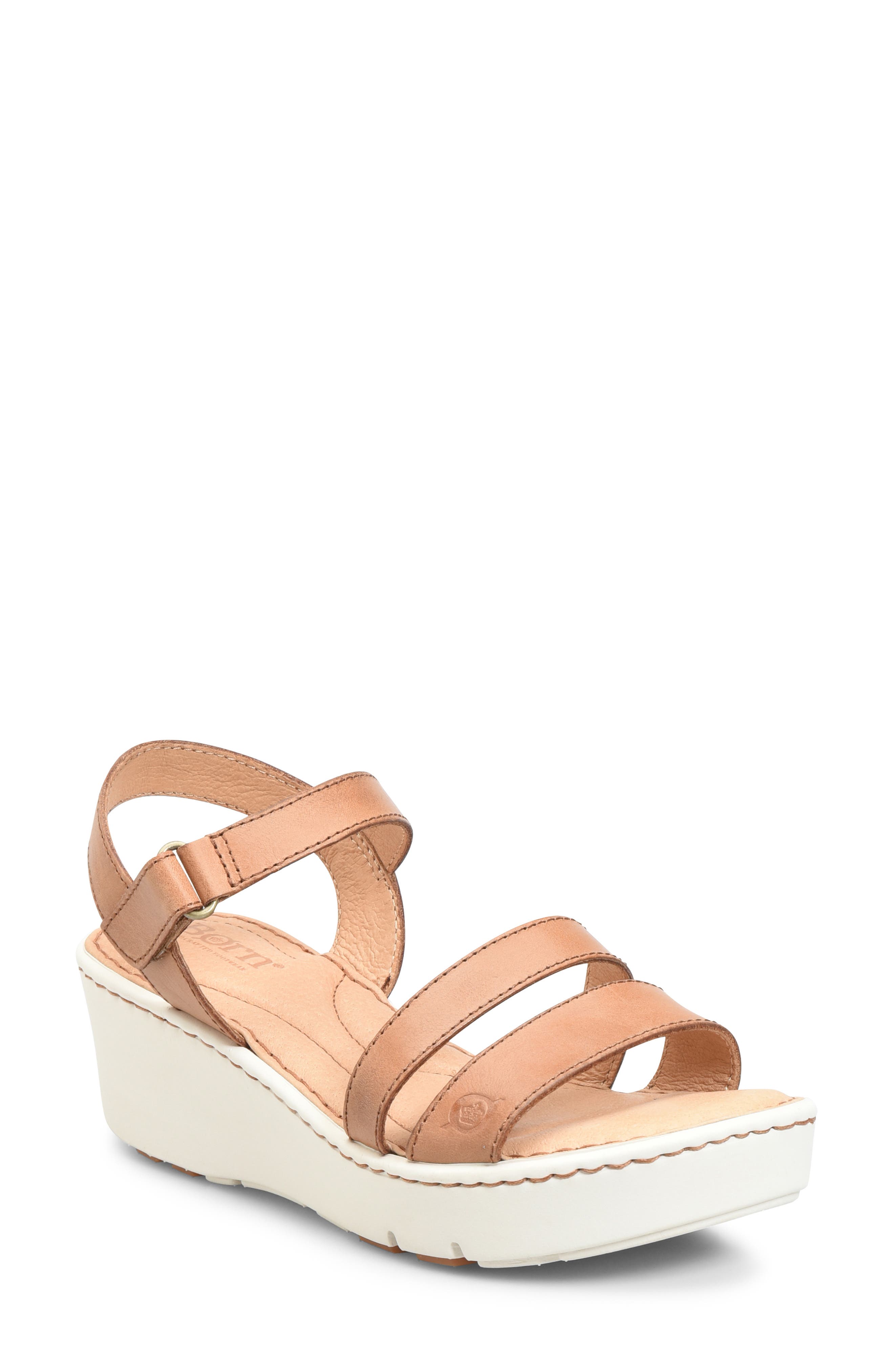 B?rn Pawnee Wedge Sandal, Brown