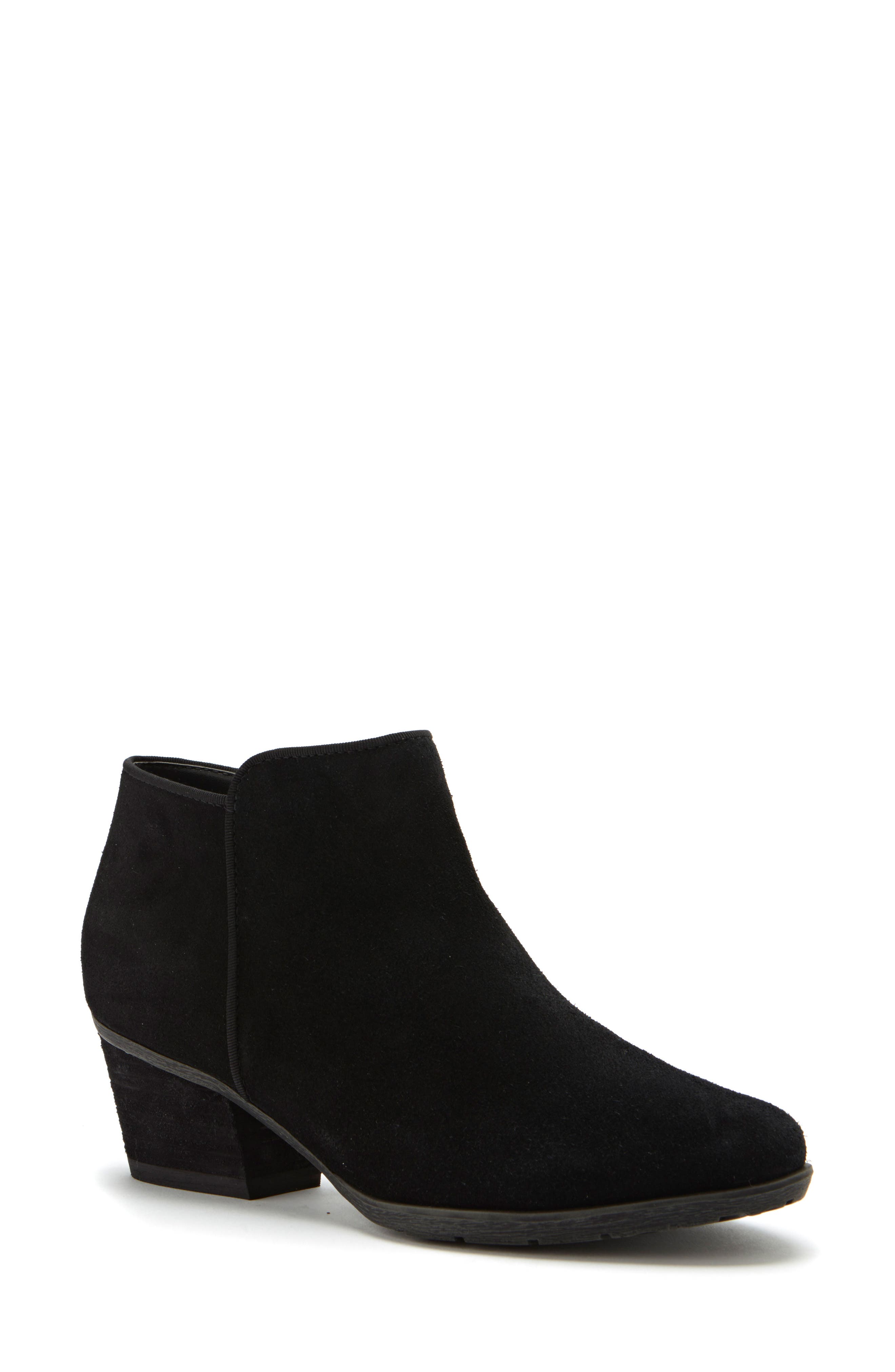Blondo Villa Waterproof Boot, Black