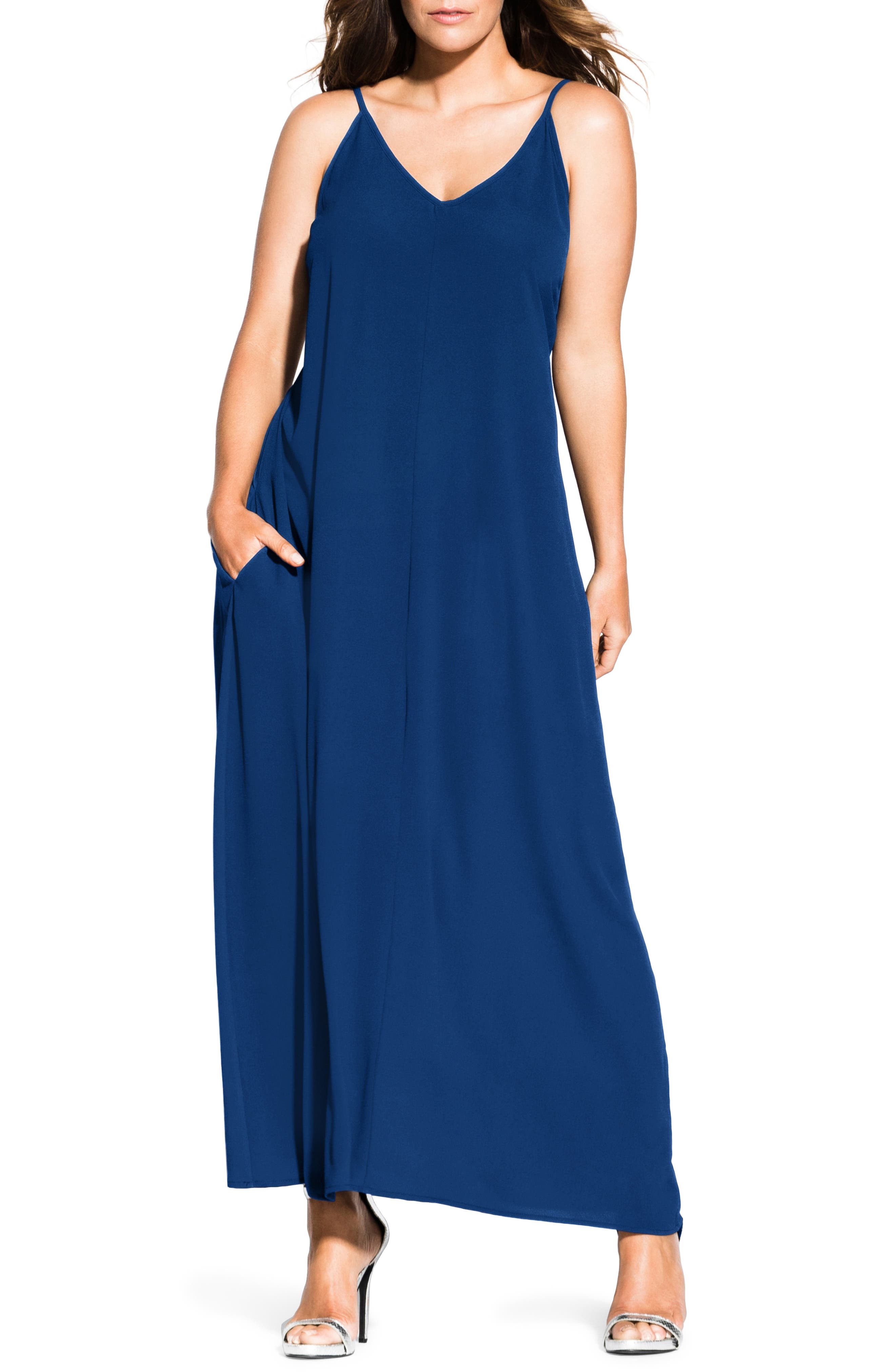Plus Size City Chic V-Neck Maxi Dress