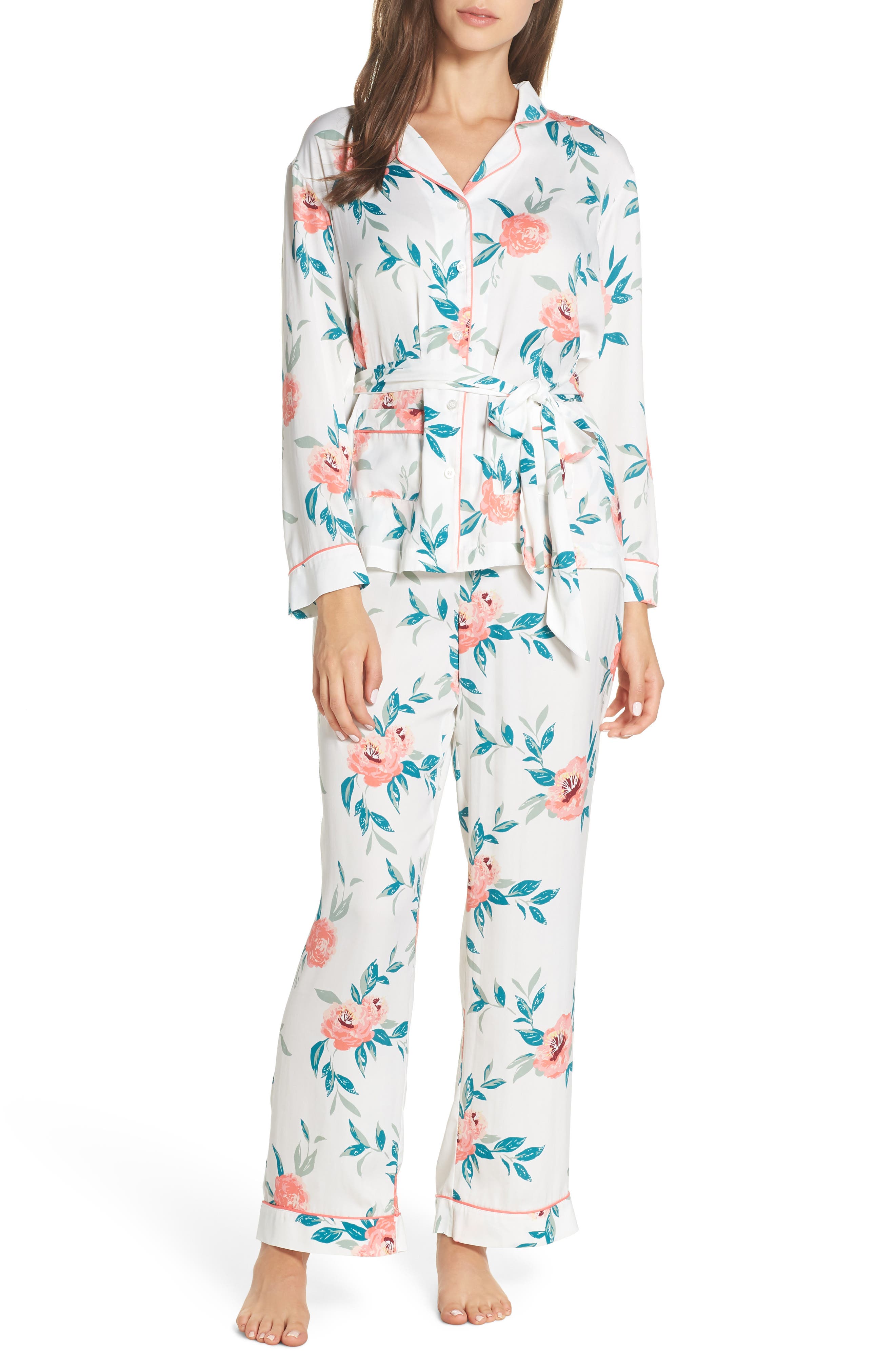 Nordstrom Lingerie Sweet Dreams Wrap Pajamas, White