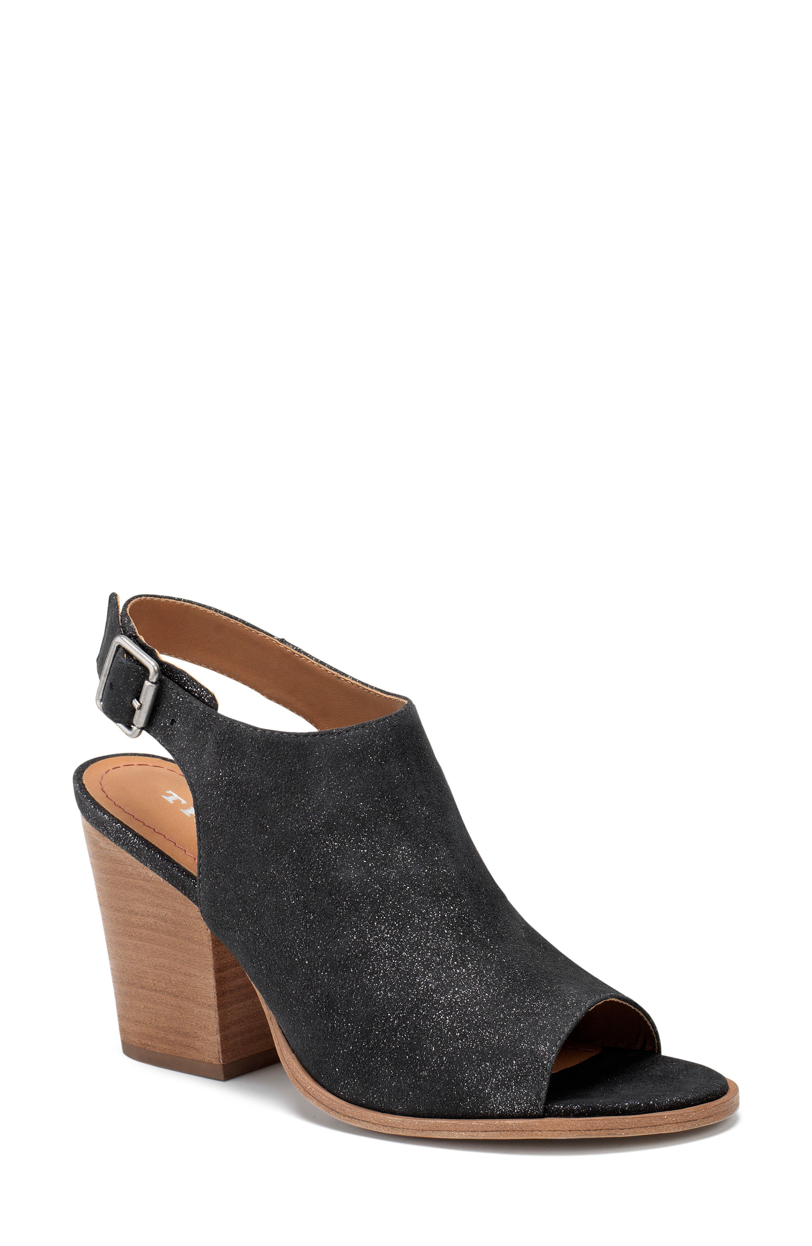 Trask Parker Sandal, Black