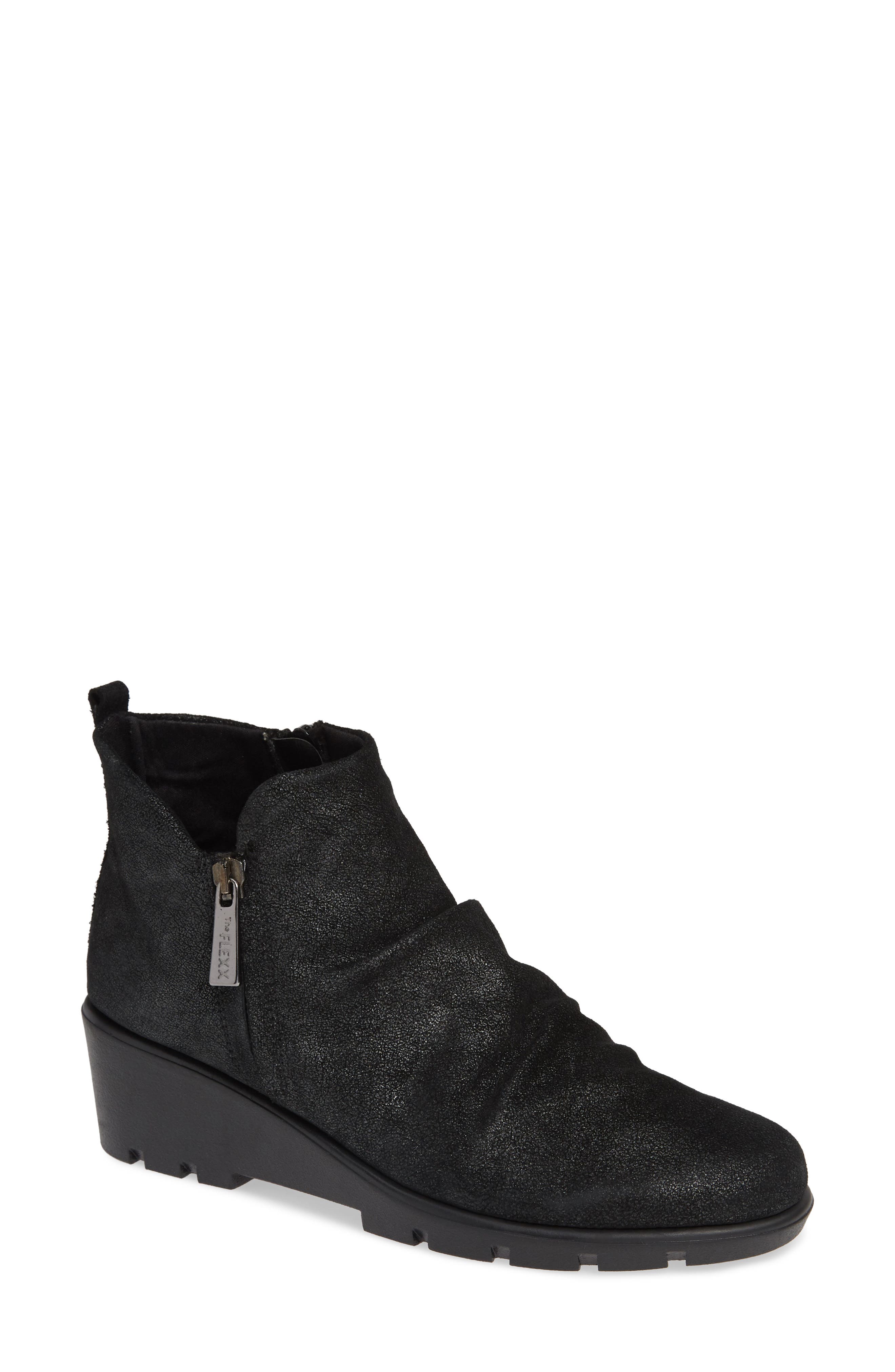 The Flexx Slingshot Ankle Bootie- Black
