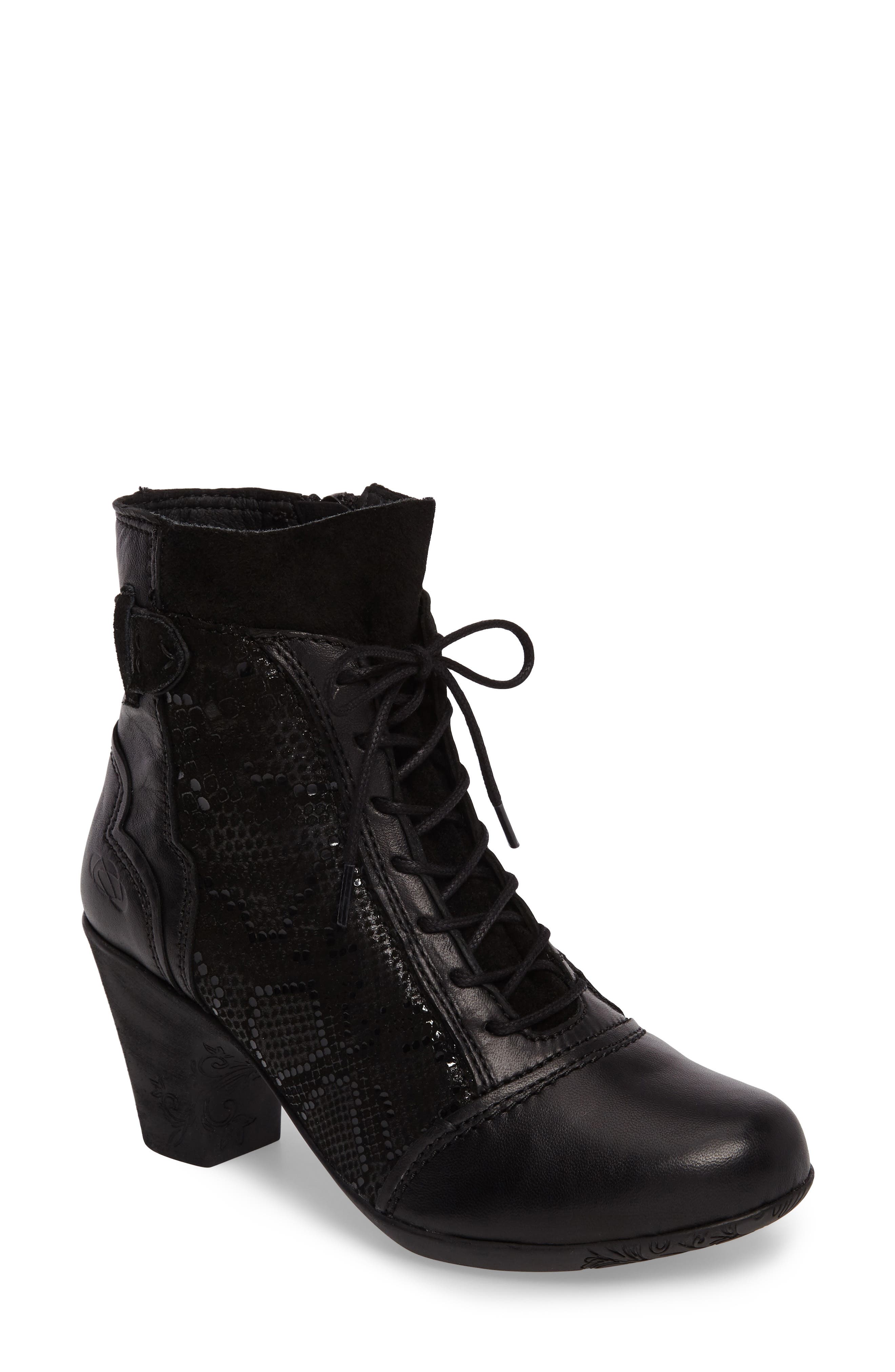 Cloud Jesse Fantasy Snake Texture Bootie - Black