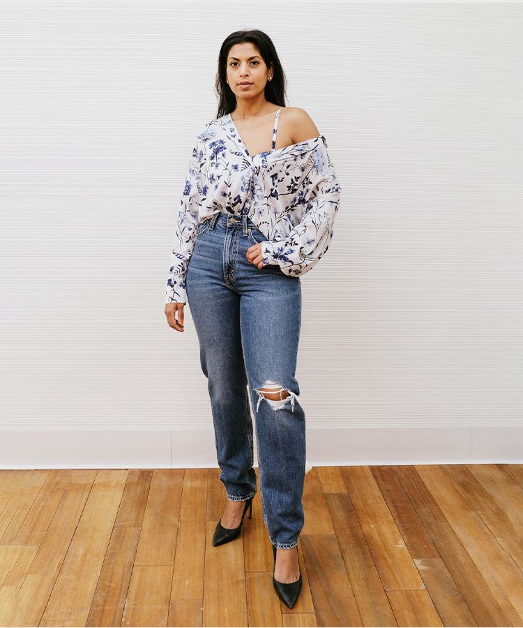 Shoes to Wear with Mom Jeans Outfits