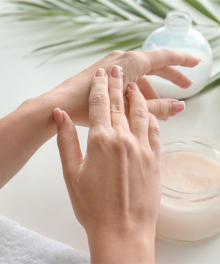Using Coconut Oil for Your Skin: Pros & Cons