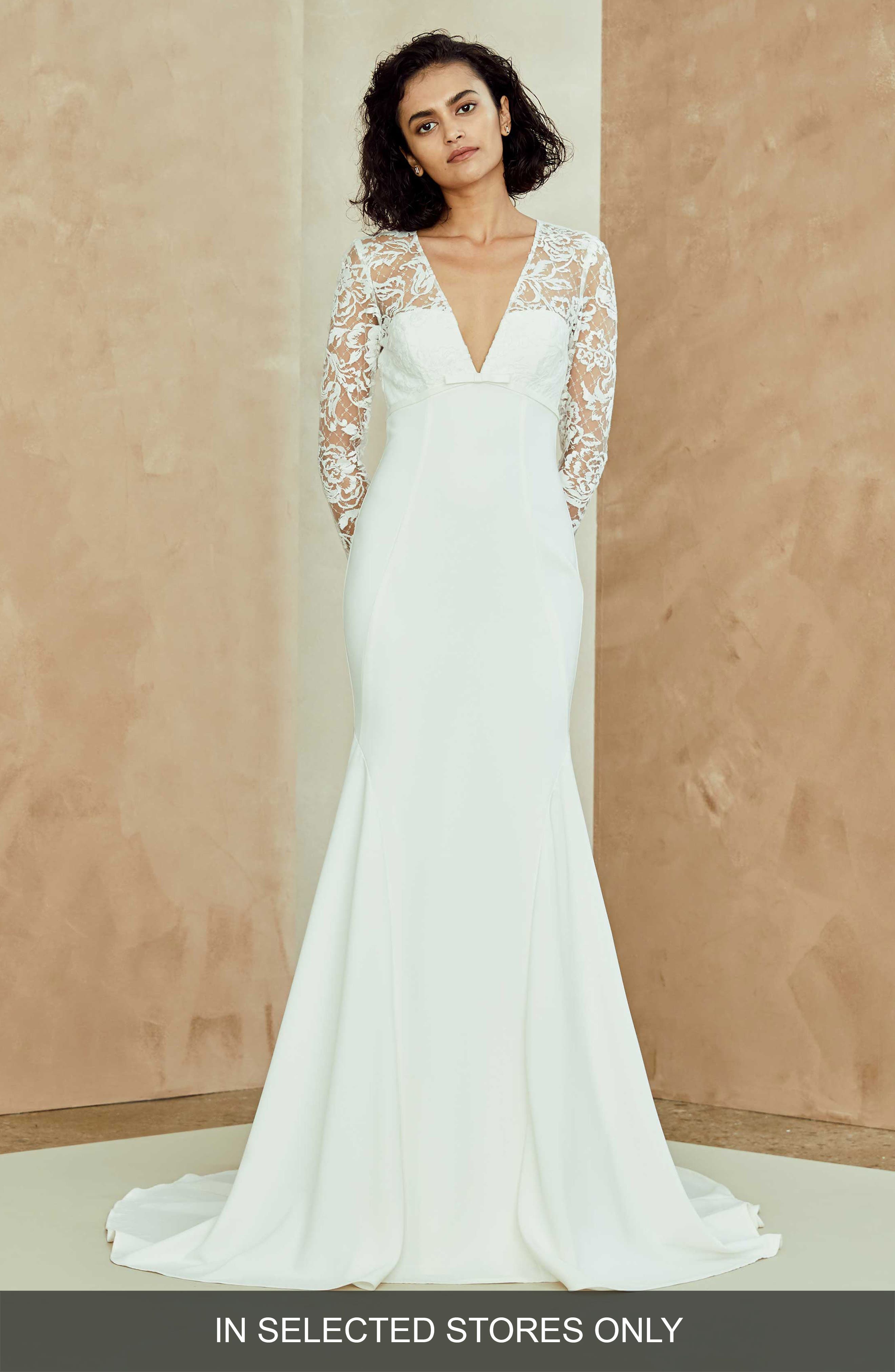 Nouvelle Amsale Julianna Lace & Crepe Trumpet Gown, Size - Ivory
